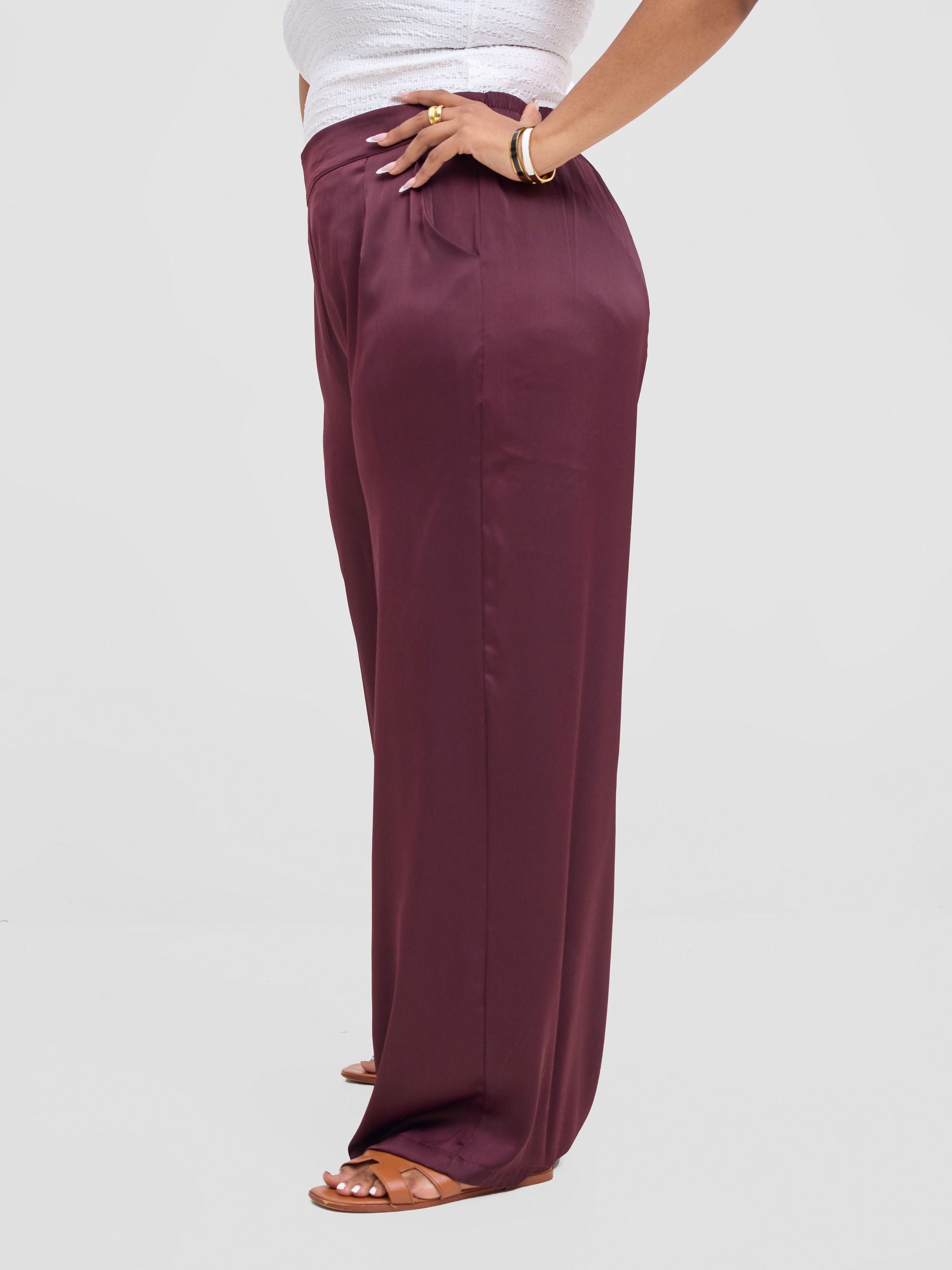 Vivo Tahisa Straight Leg Pants -Dark Brown