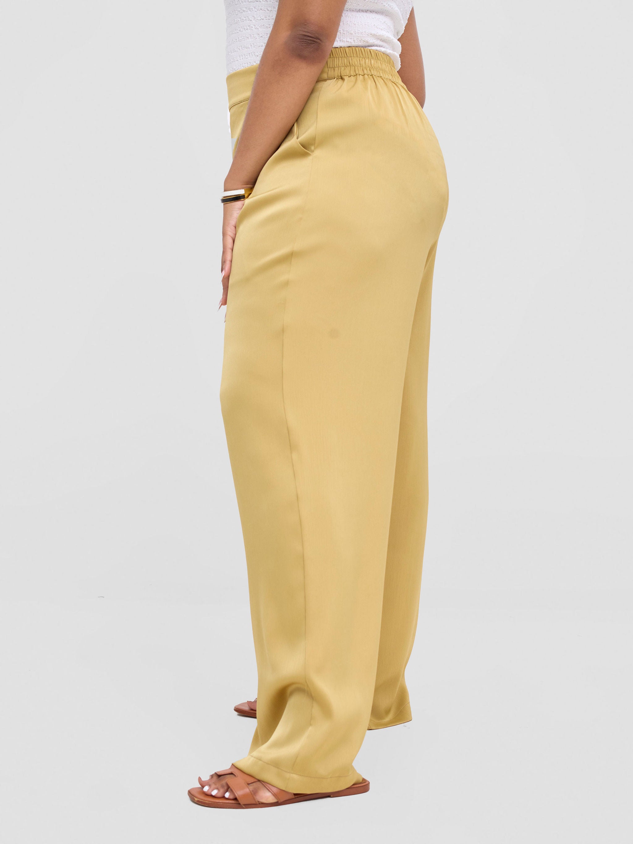Vivo Tahisa Straight Leg Pants -Light Olive