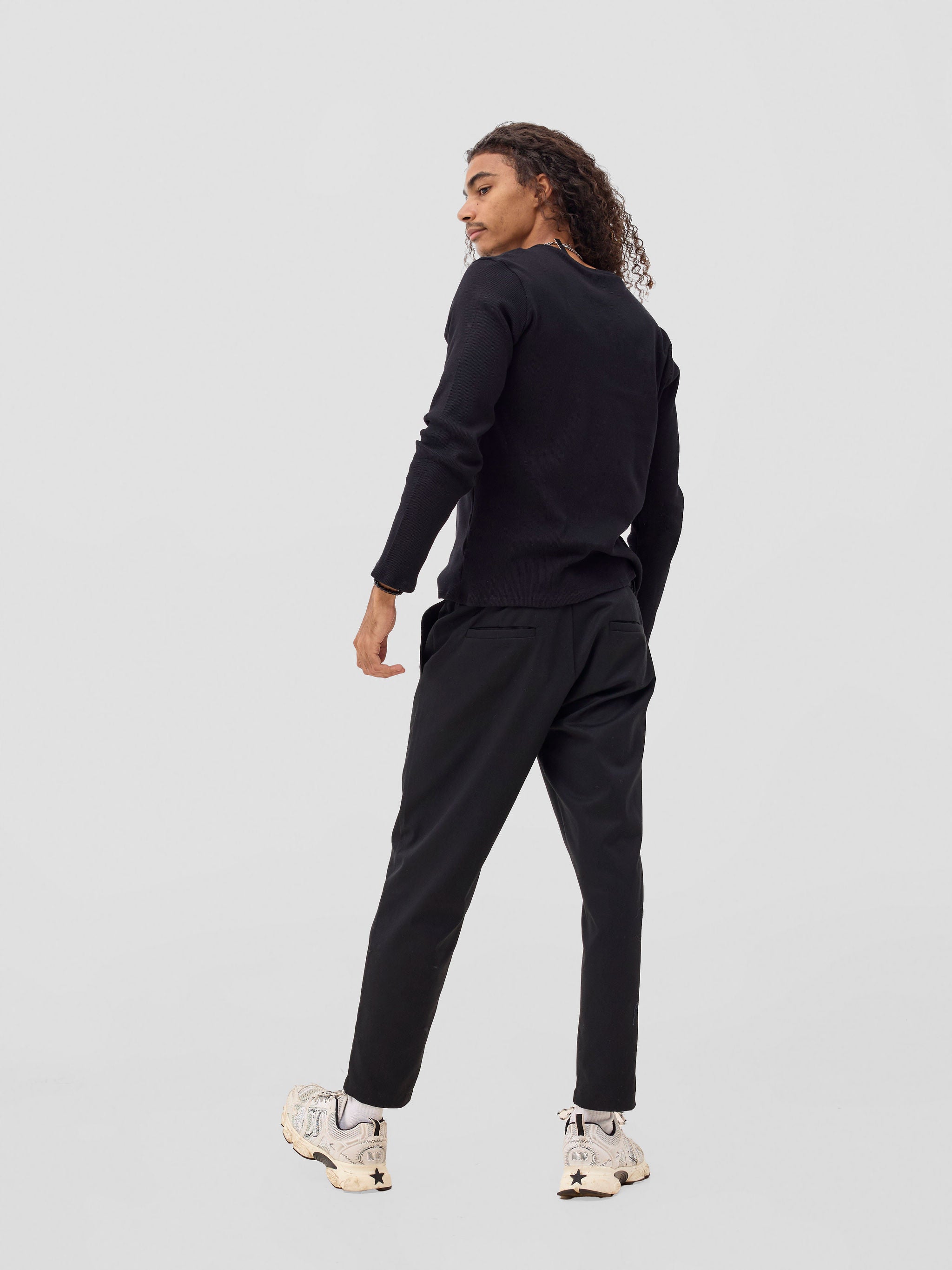 Zoya Yuni Men's Long Sleeve T-shirt - Black