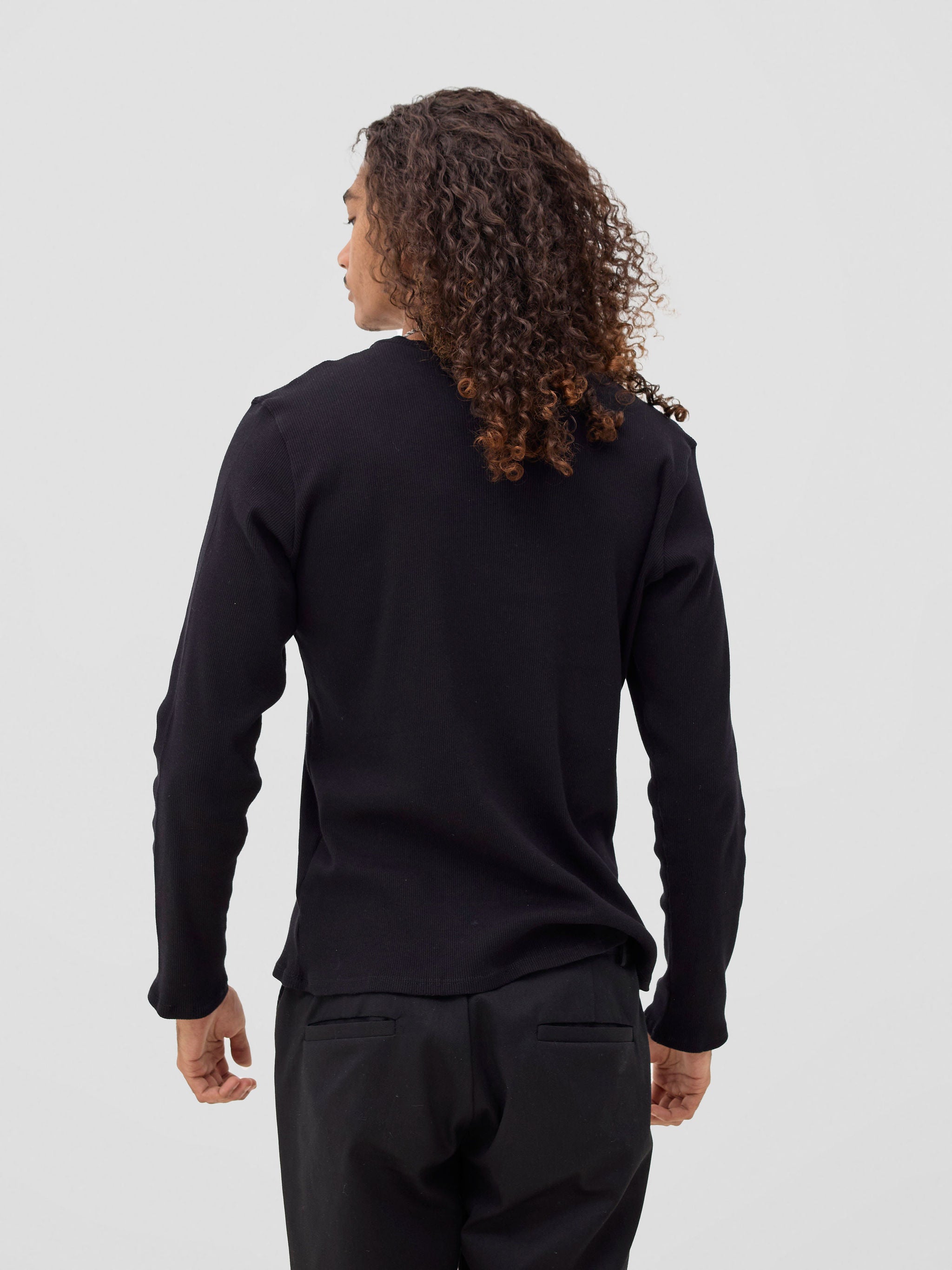 Zoya Yuni Men's Long Sleeve T-shirt - Black