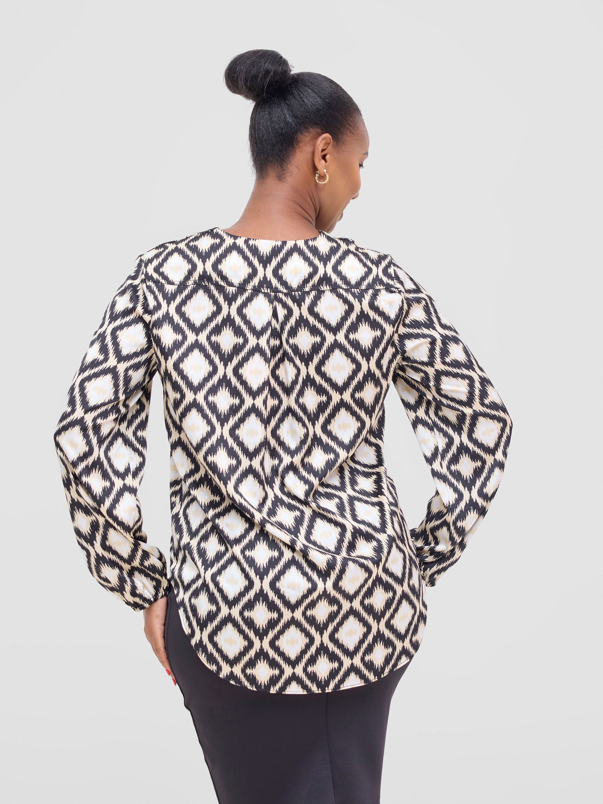 Vivo Dua Satin Bishop Sleeve Top - Beige / Black Ala Print