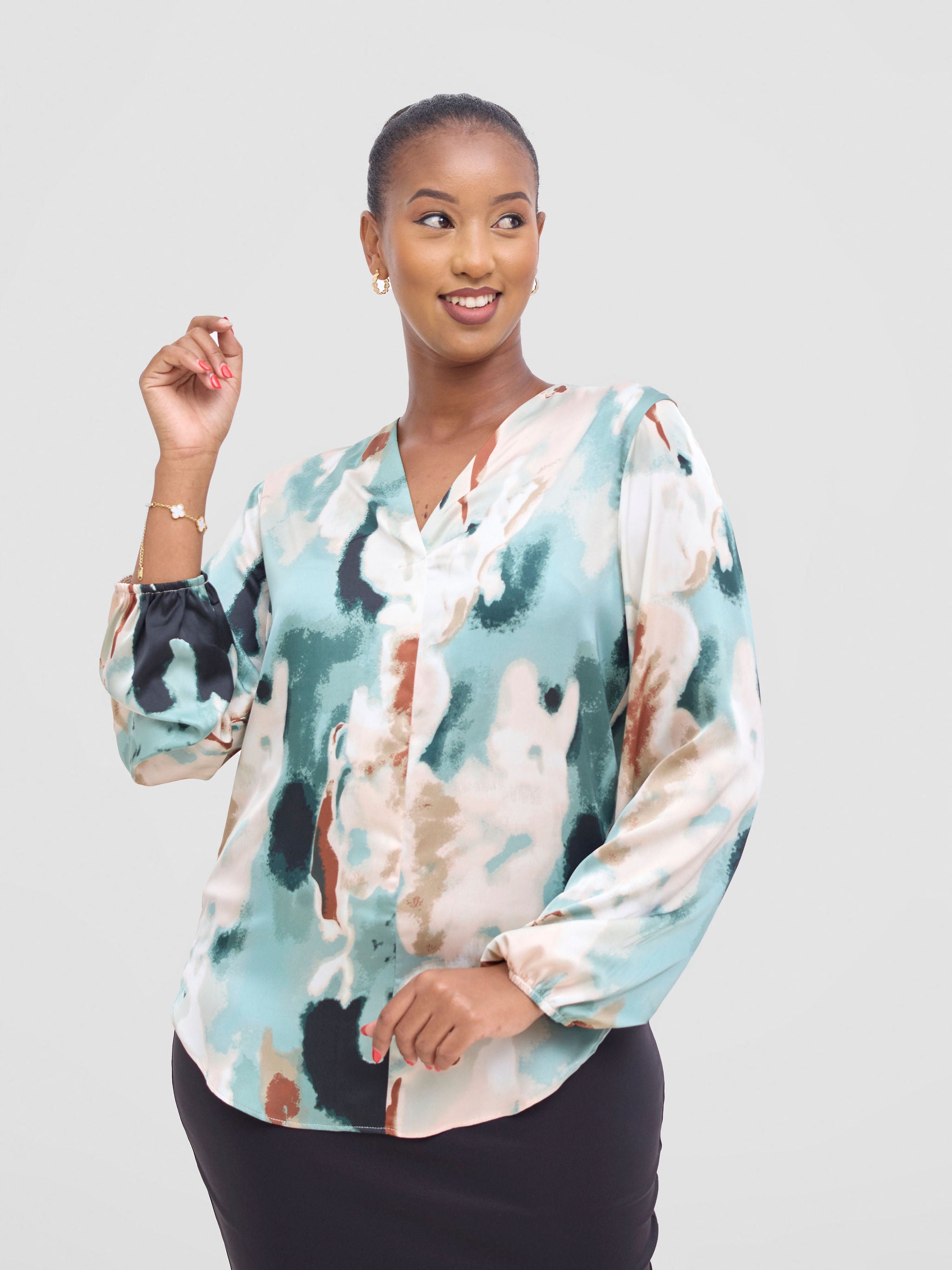 Vivo Dua Satin Bishop Sleeve Top - Cream / Light Green Print