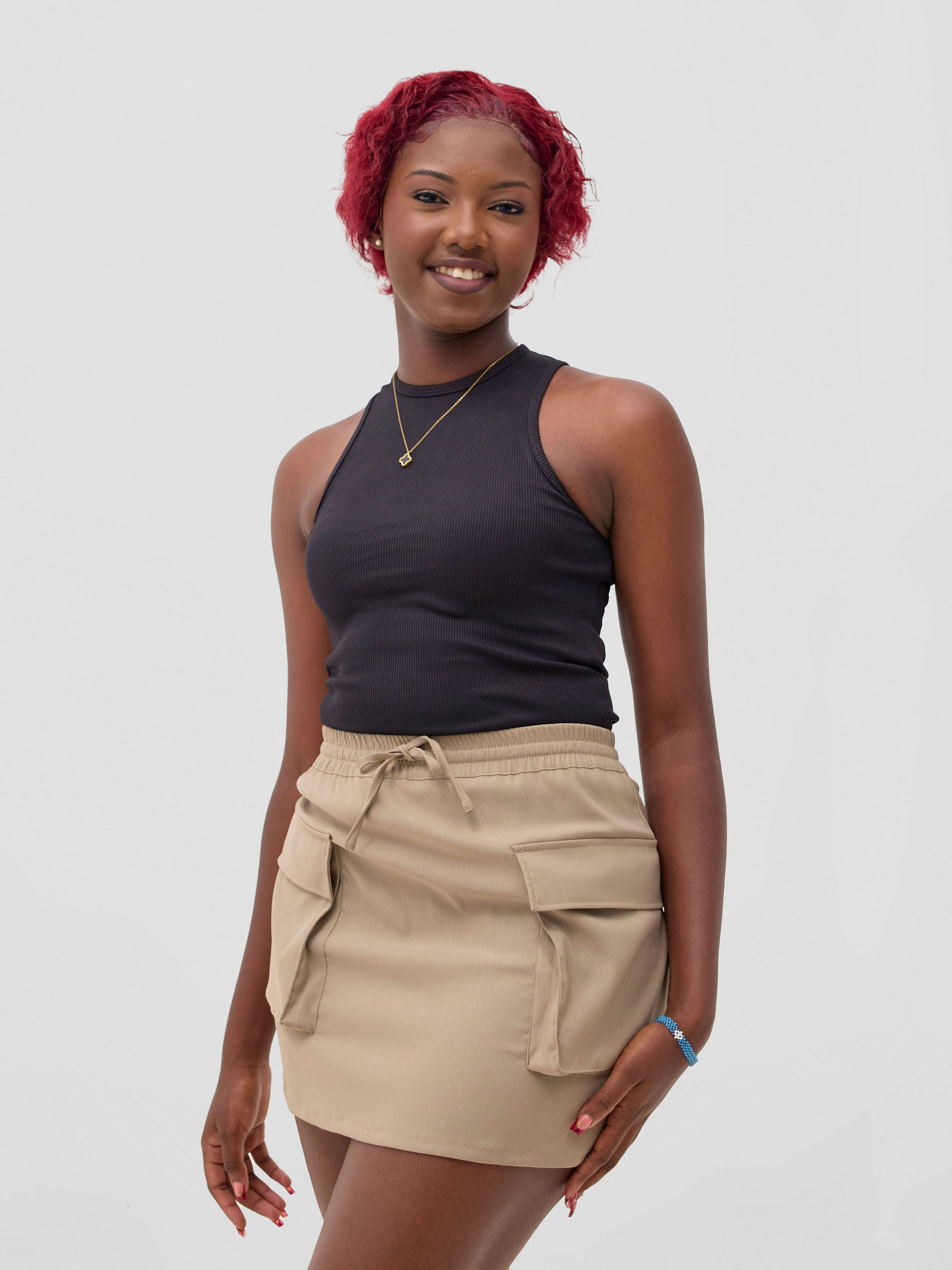 Zoya Sadira Halter Neck Vest - Black