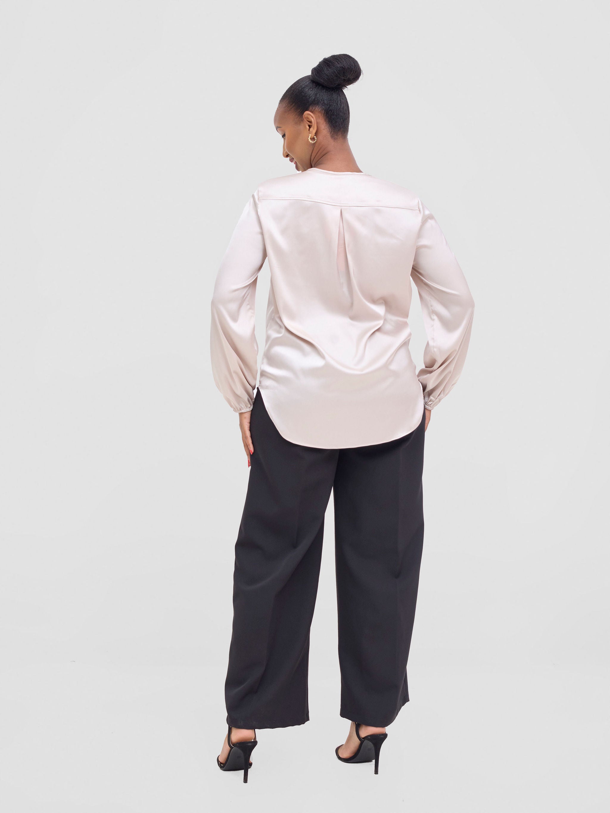 Vivo Dua Satin Bishop Sleeve Top - Mole Dusty