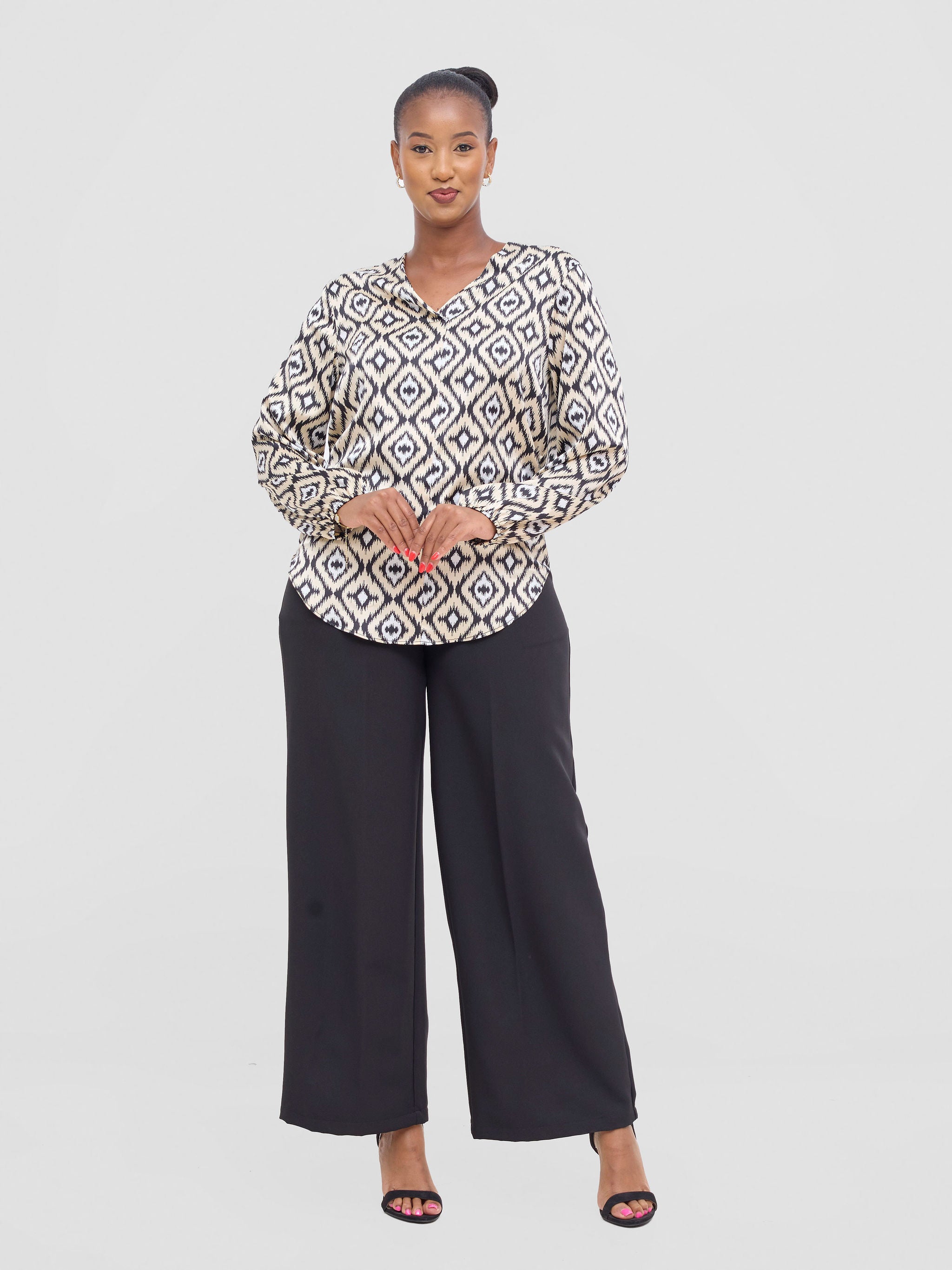 Vivo Dua Satin Bishop Sleeve Top - Black / Beige Lai Print