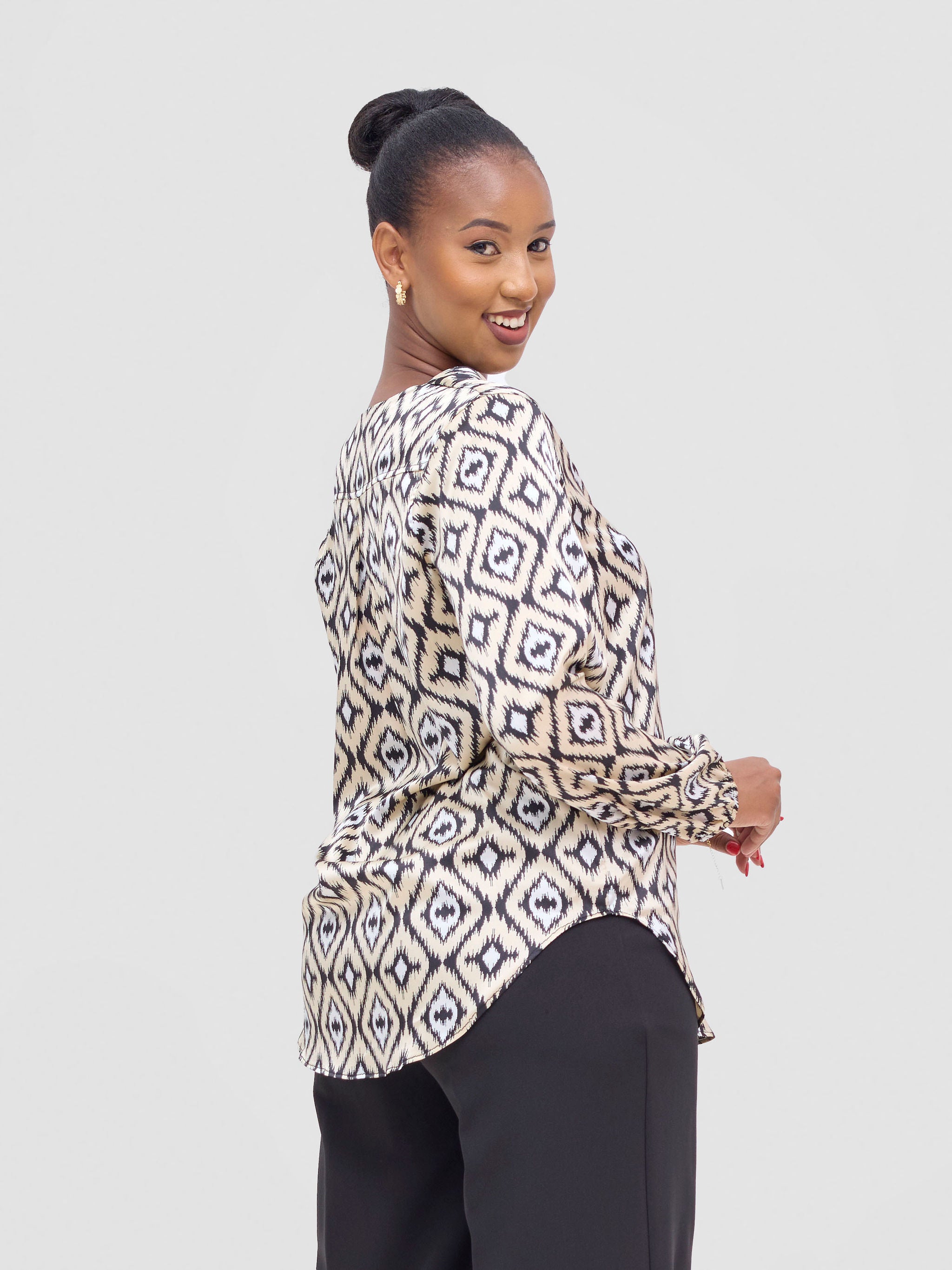 Vivo Dua Satin Bishop Sleeve Top - Black / Beige Lai Print