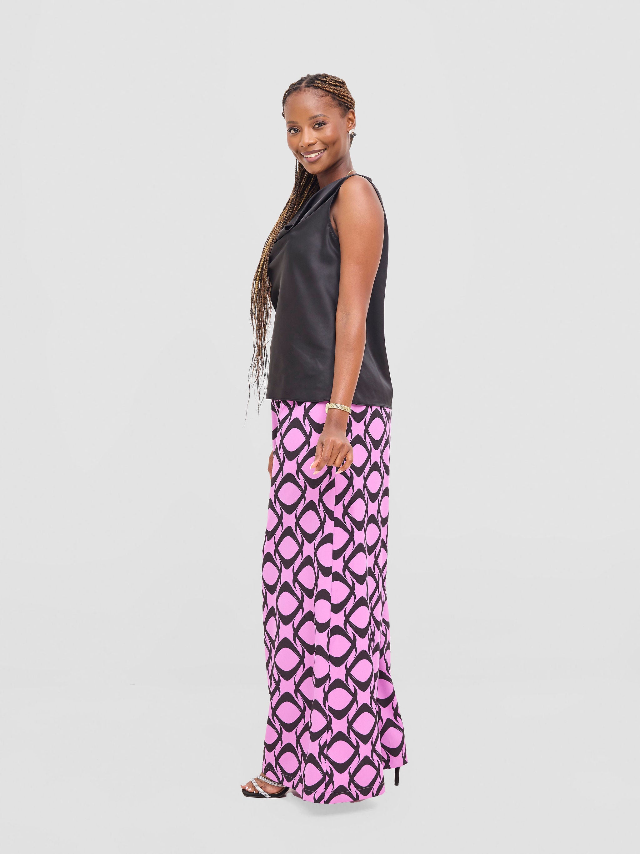 Vivo Isabi Cowl Top - Black