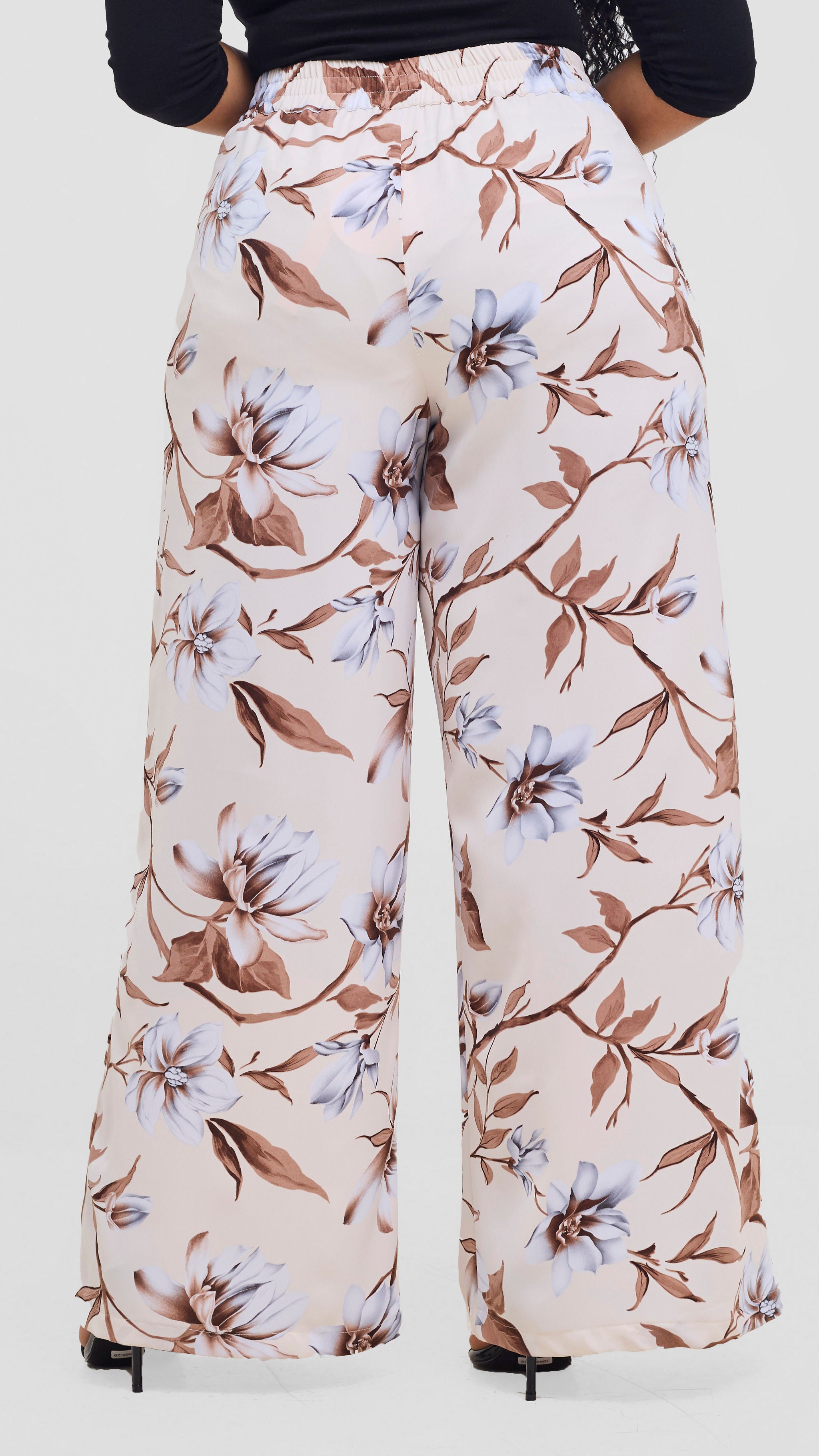 Vivo Maisha Top & Pant Set - Cream / Brown Print