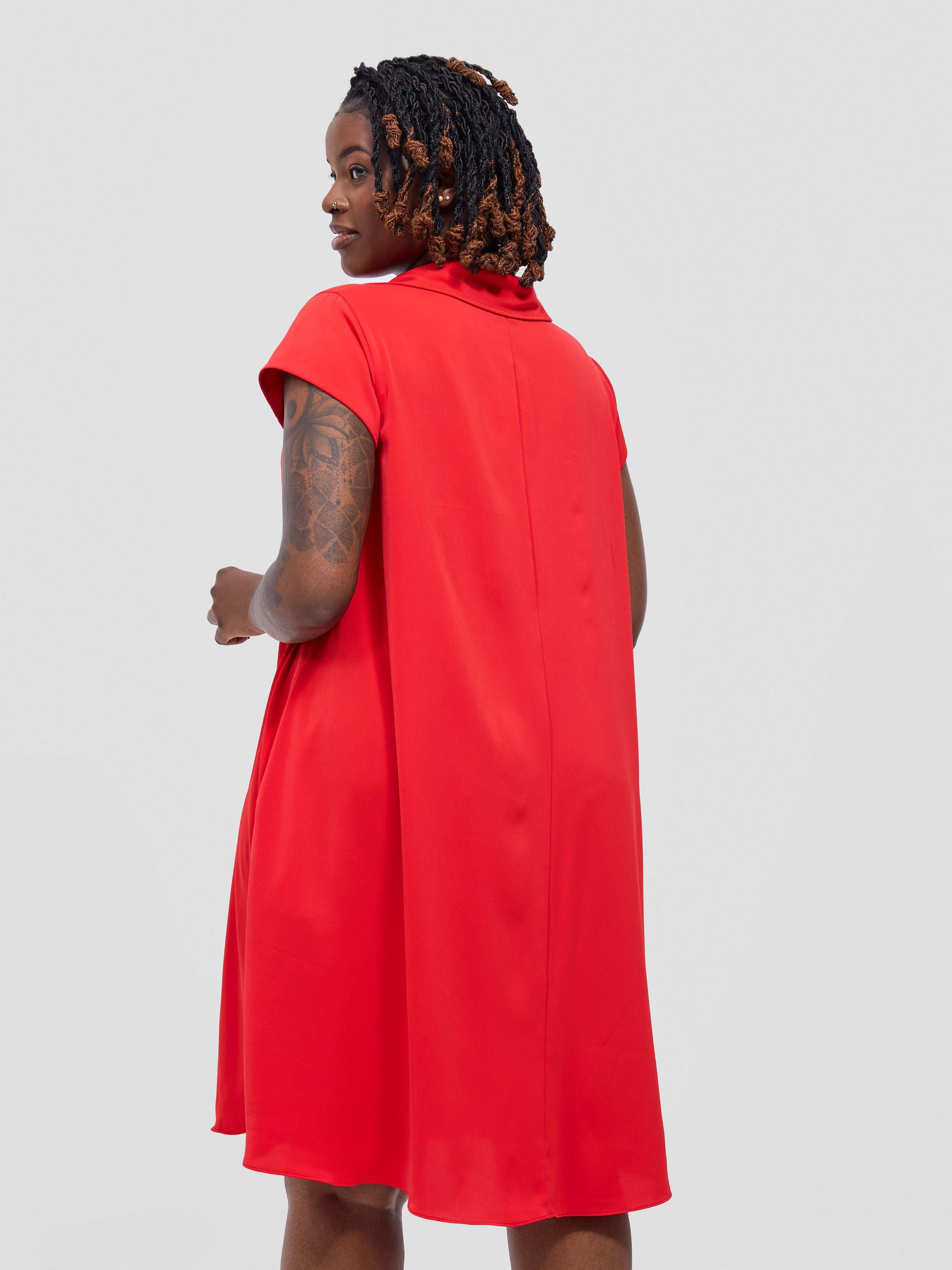 Vivo Yumi Cap Sleeve Dress - Red