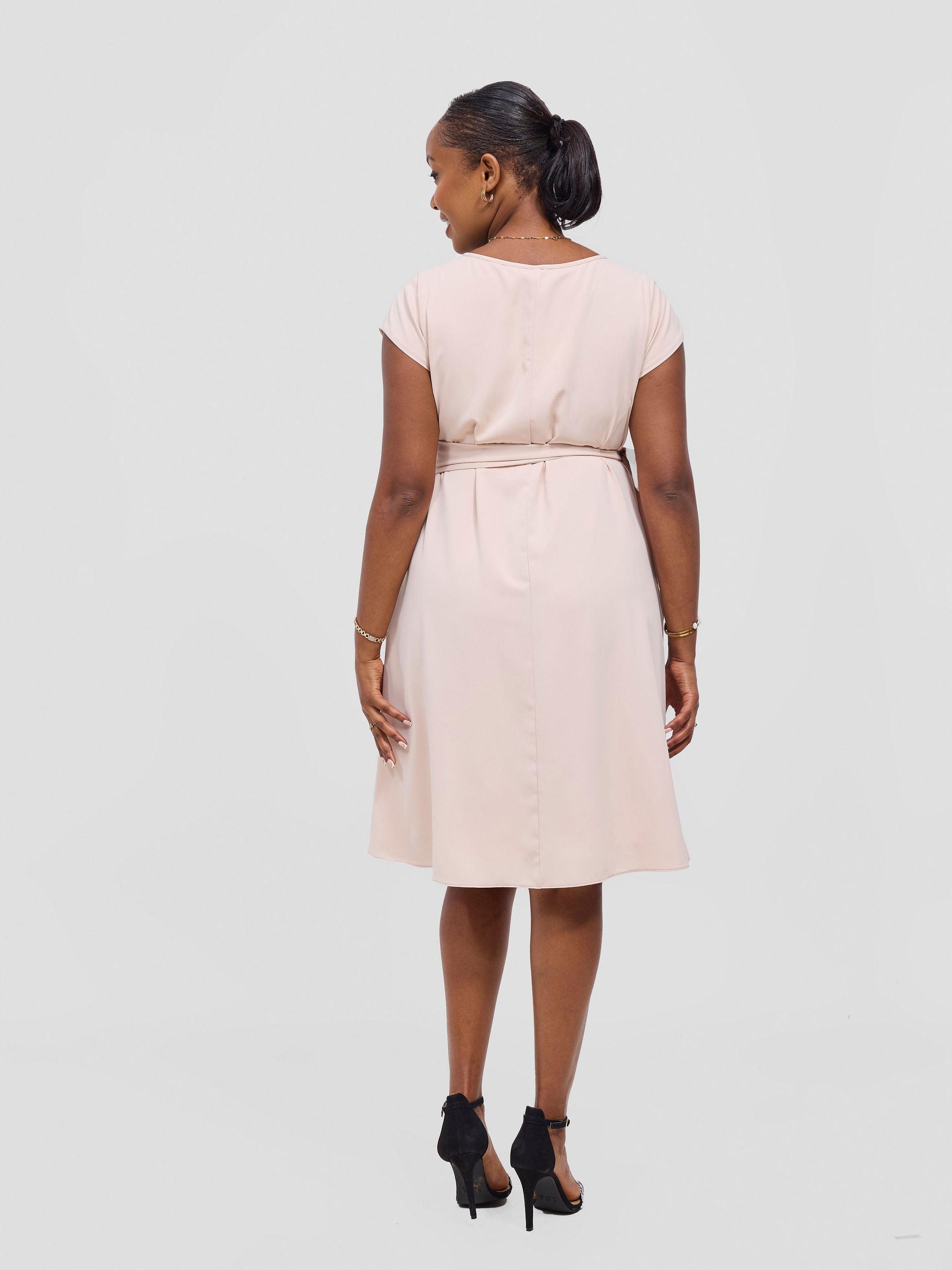 Vivo Basic Cap Sleeve Tent Knee Length Dress - Buttermilk
