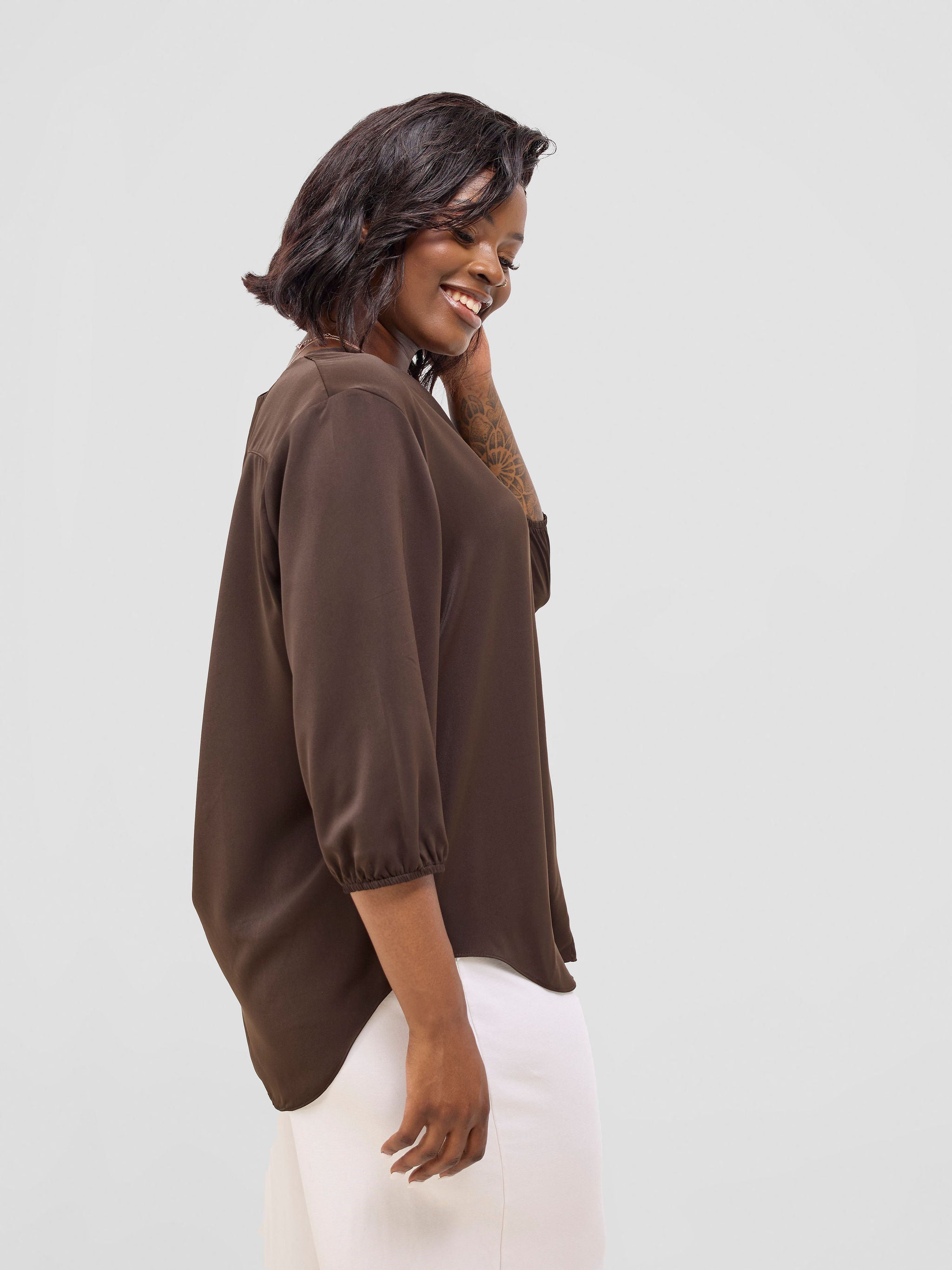 Vivo Dua 3/4 Sleeved V Neck Shirt - Chocolate Brown