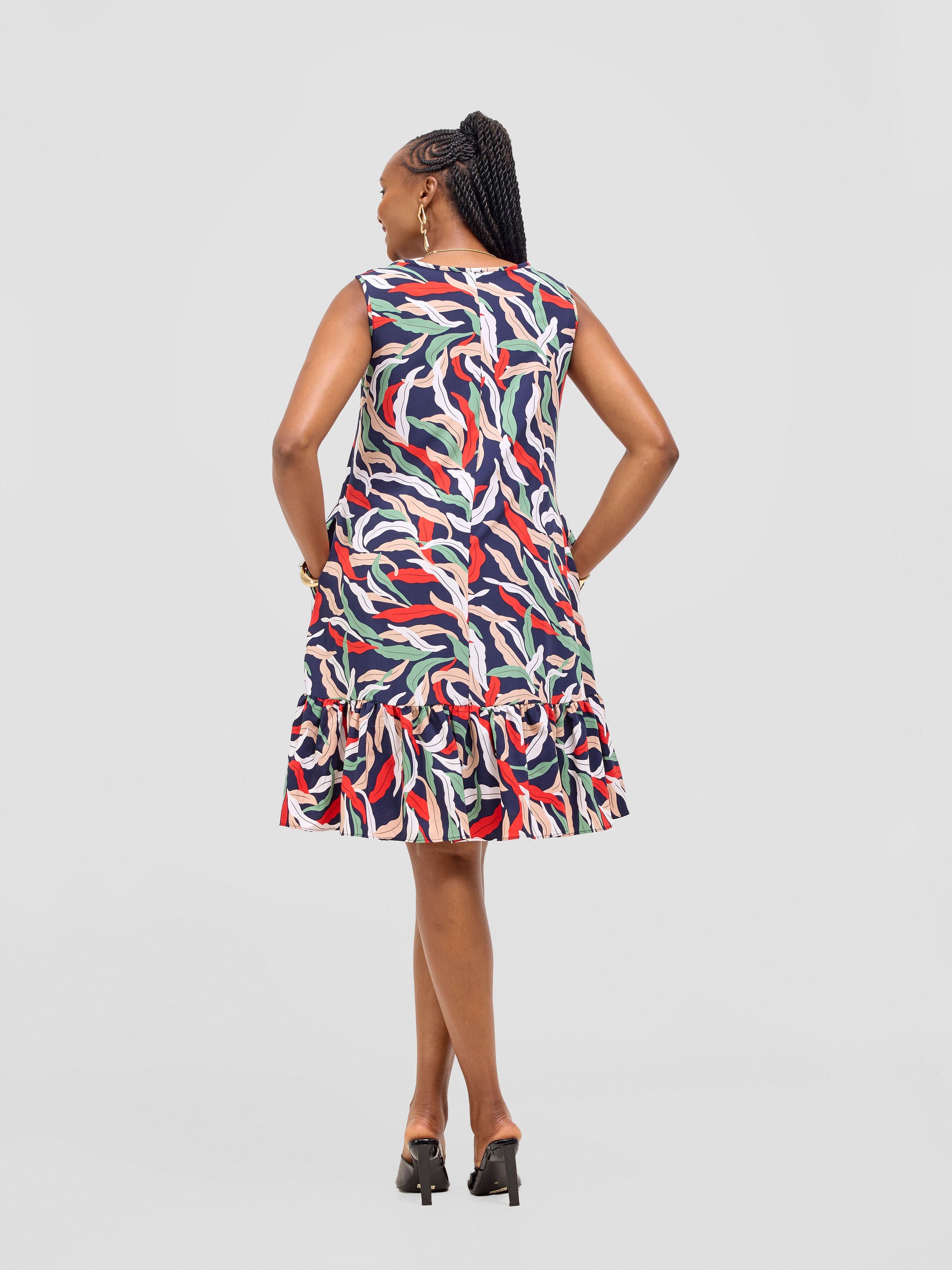 Vivo Dalia Sleeveless Gathered Tent Dress - Red / Green Print