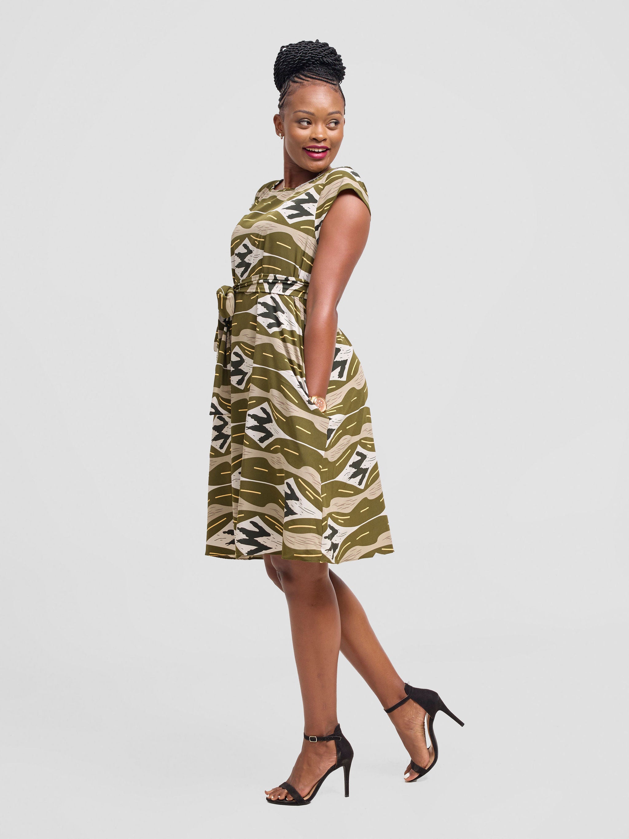 Vivo Basic Cap Sleeve Knee Length Tent Dress - Hunters / Grey Print