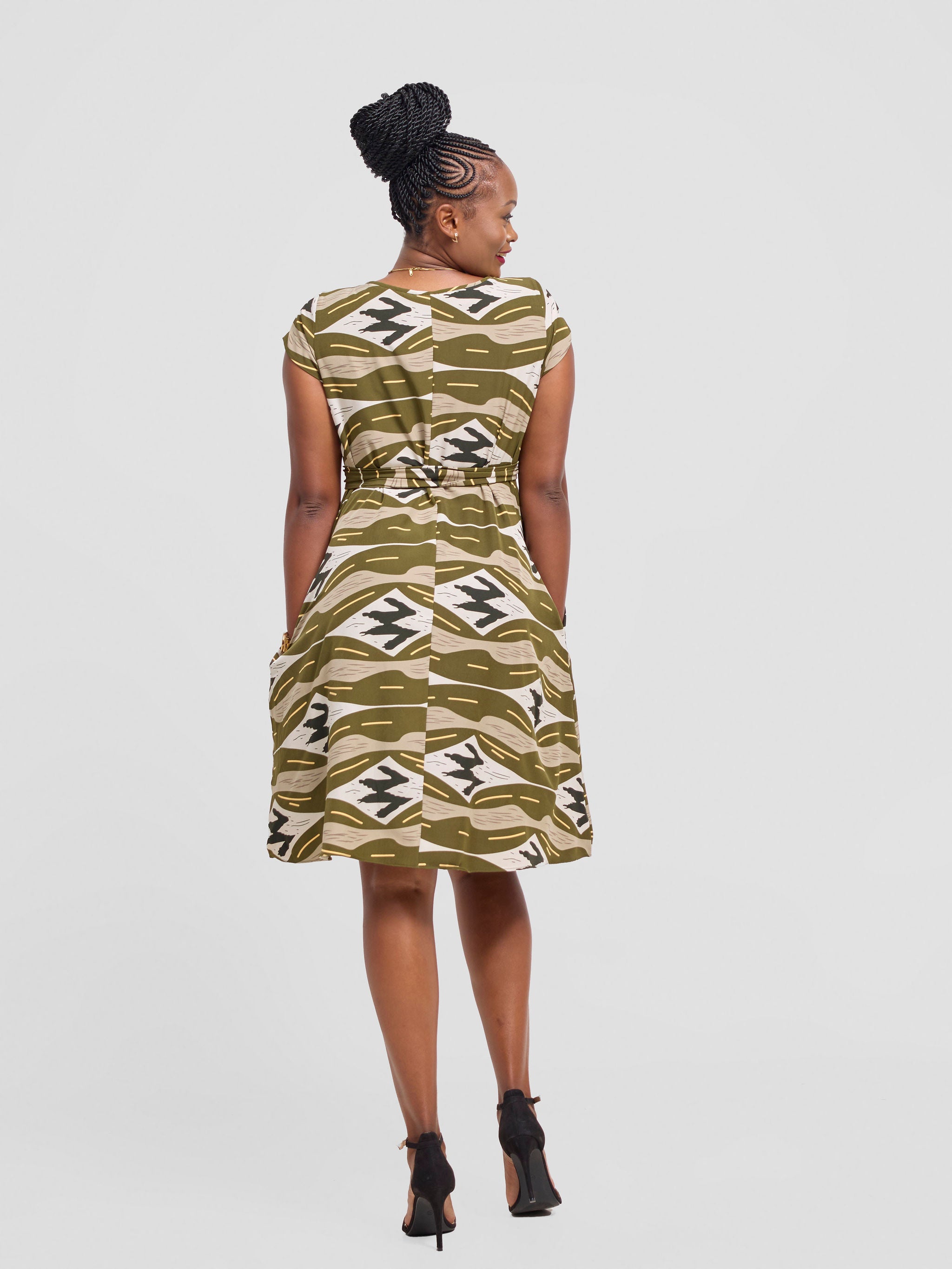 Vivo Basic Cap Sleeve Knee Length Tent Dress - Hunters / Grey Print