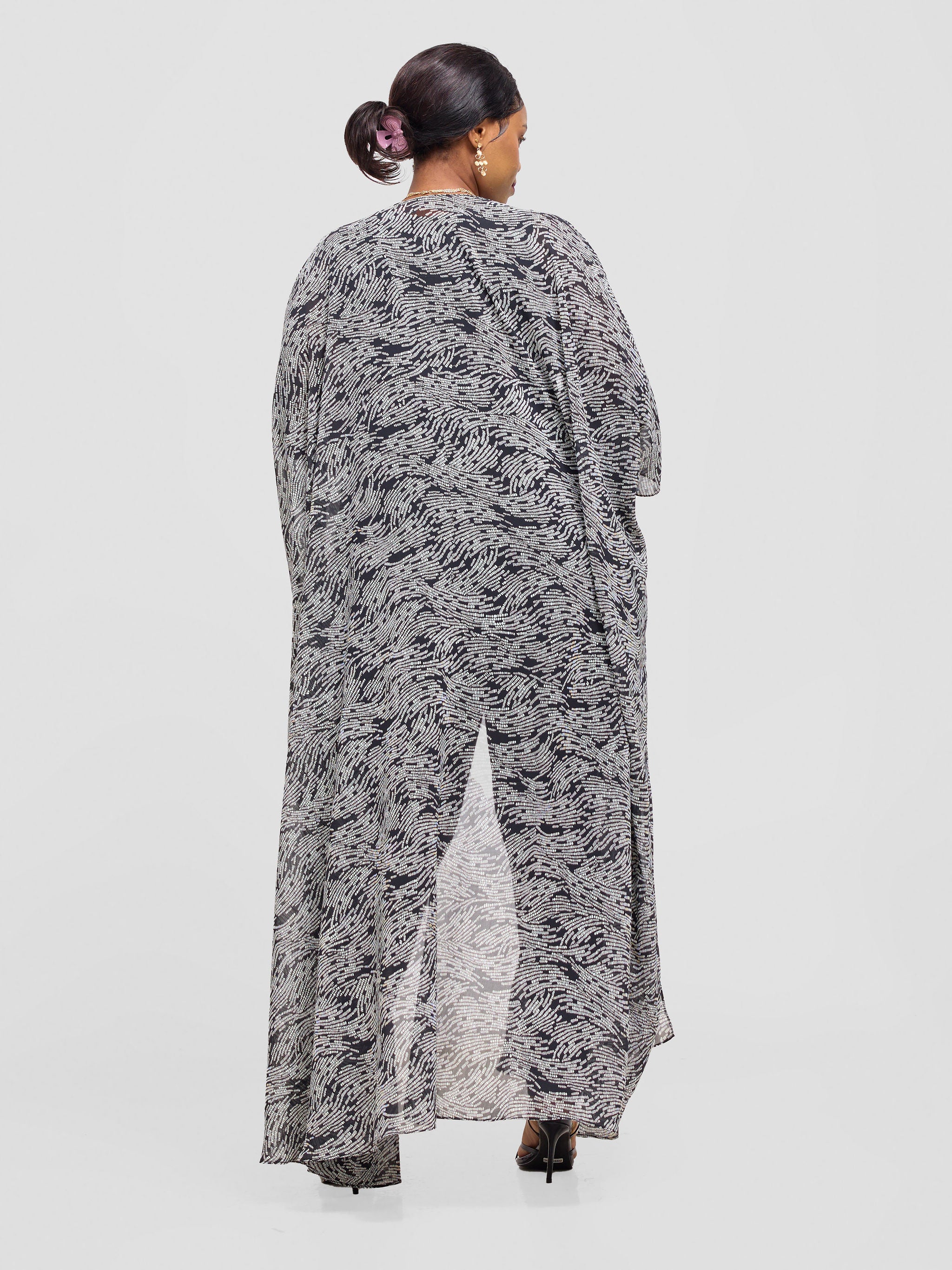 Vivo Muna Chiffon Kimono - Navy Mimo print