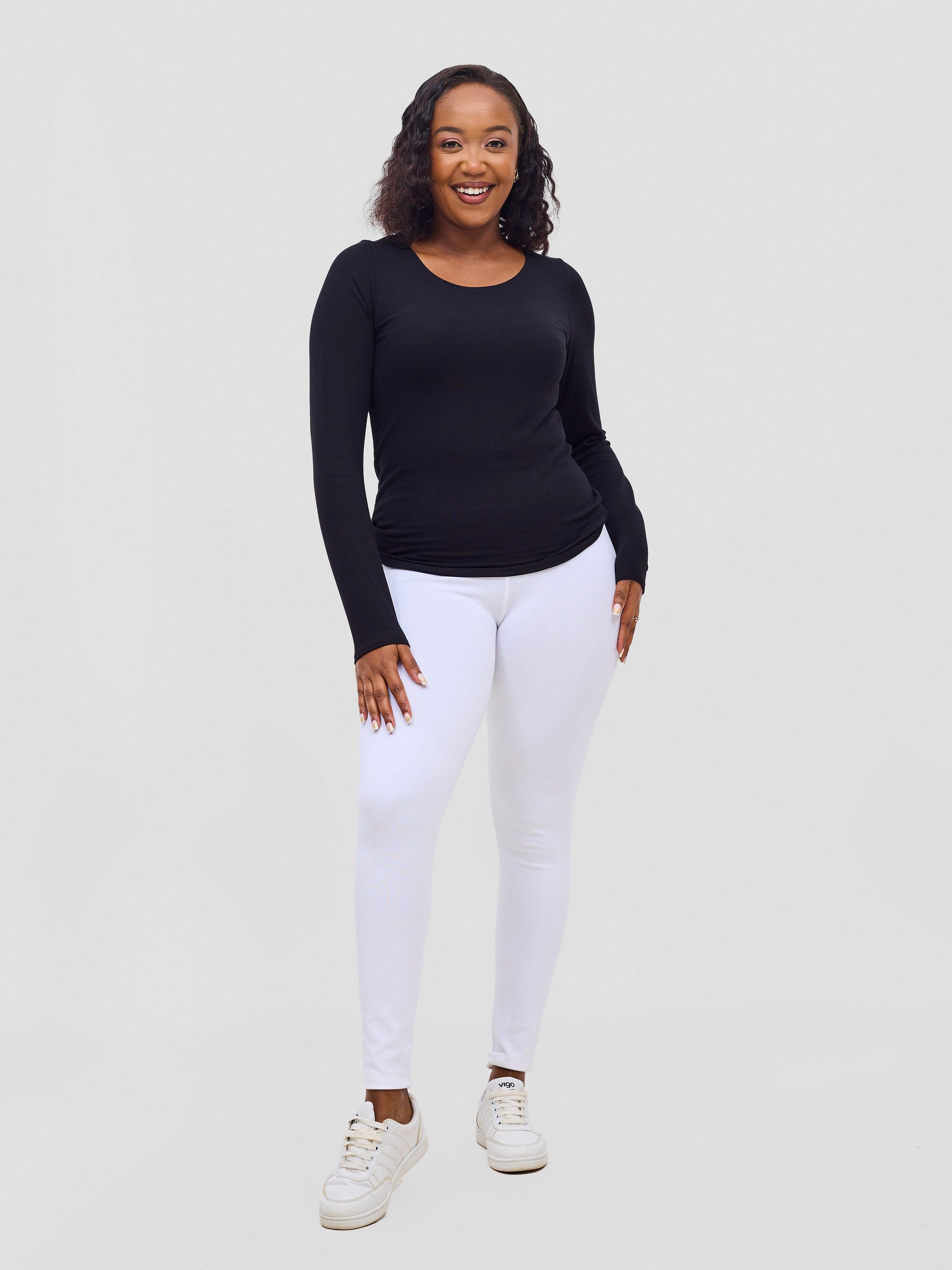 Vivo Basic Val Long Sleeve Top - Black