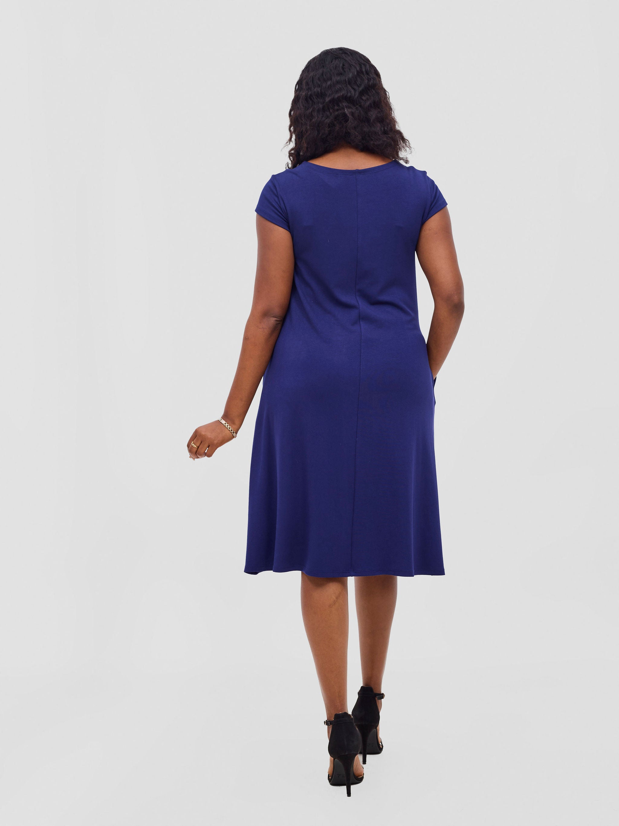 Vivo Leila Cap Sleeve Tent Knee Length Dress - Navy Blue