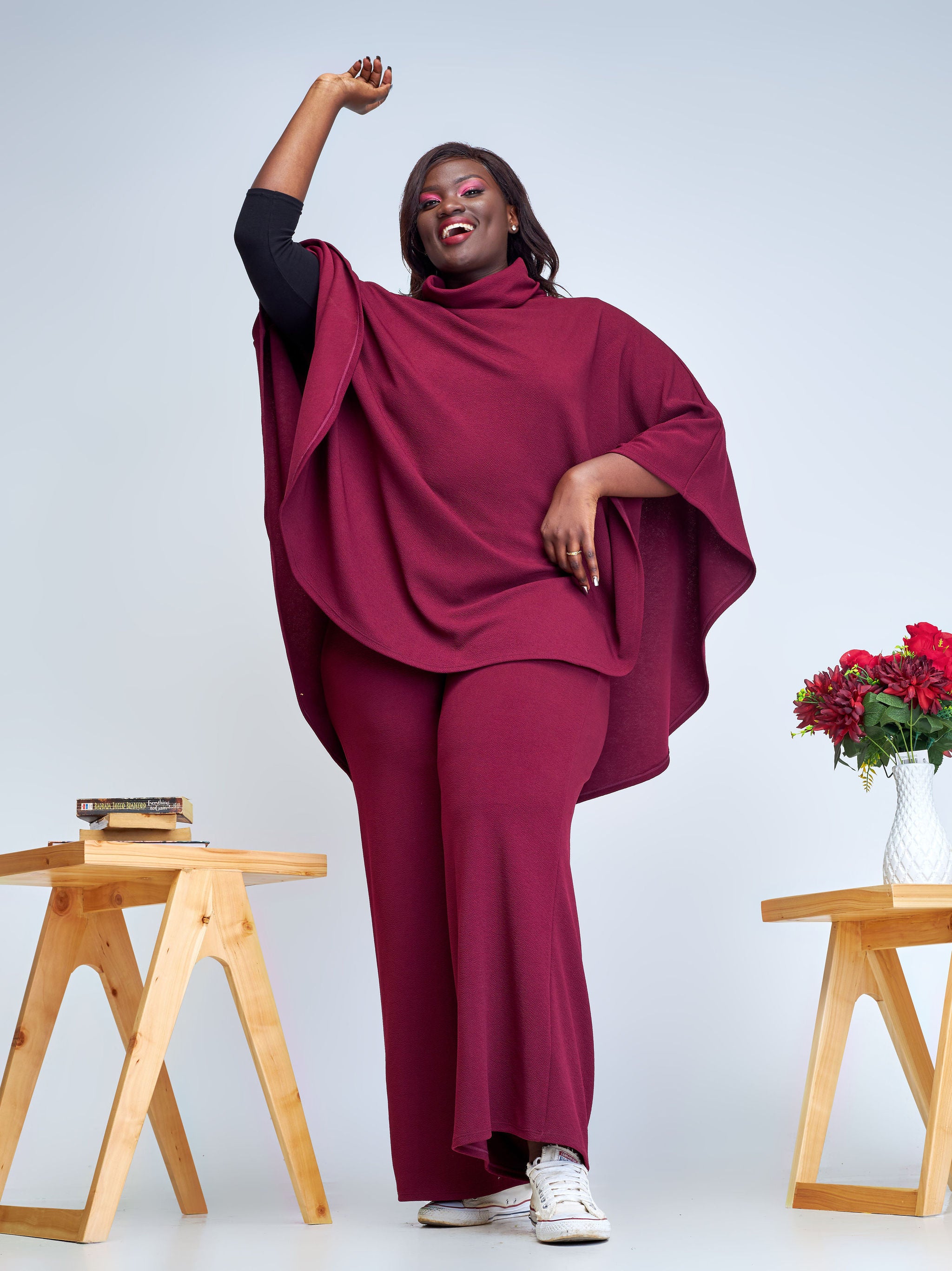 Vivo Amali Turtleneck Cape - Maroon