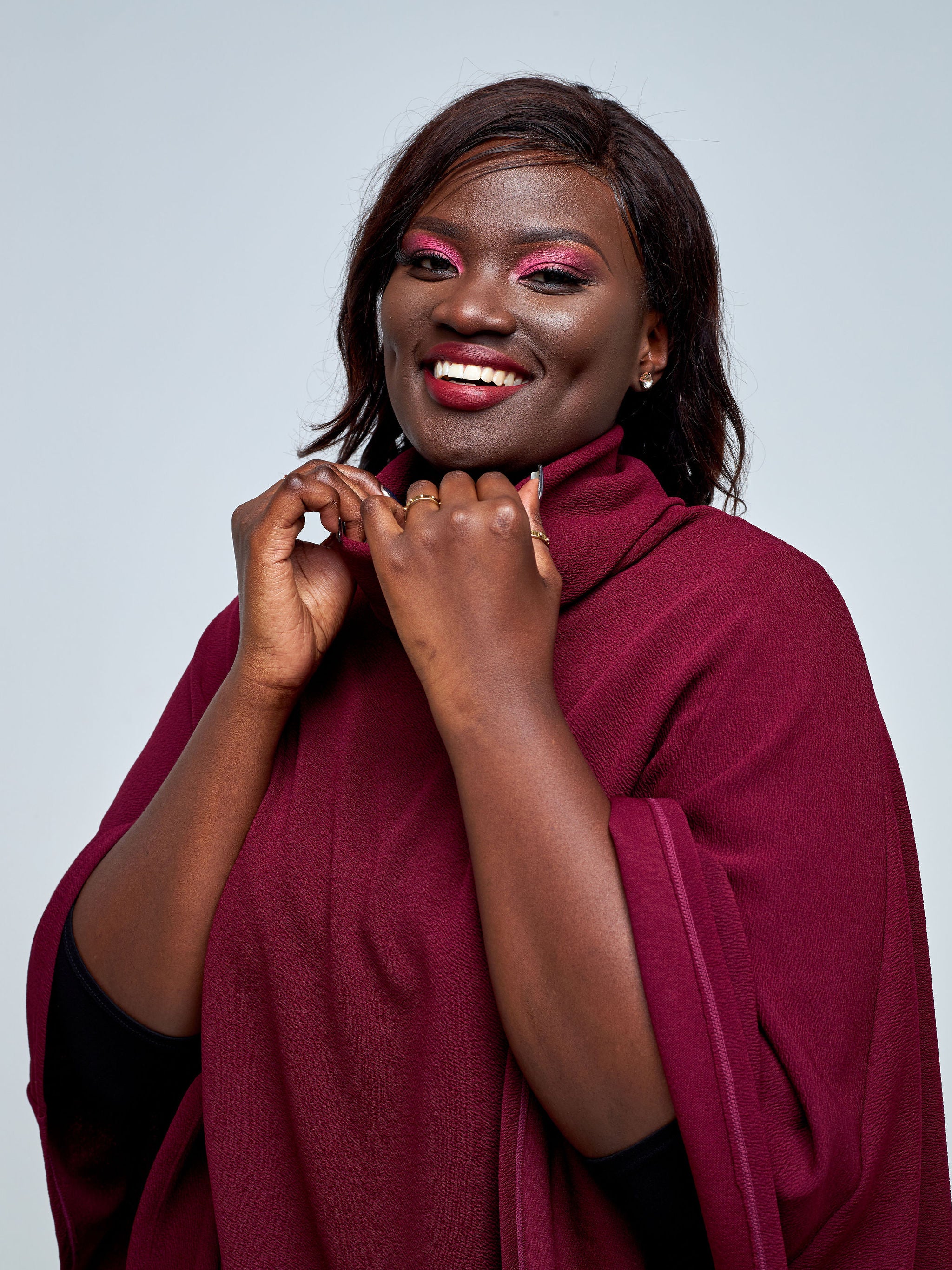 Vivo Amali Turtleneck Cape - Maroon