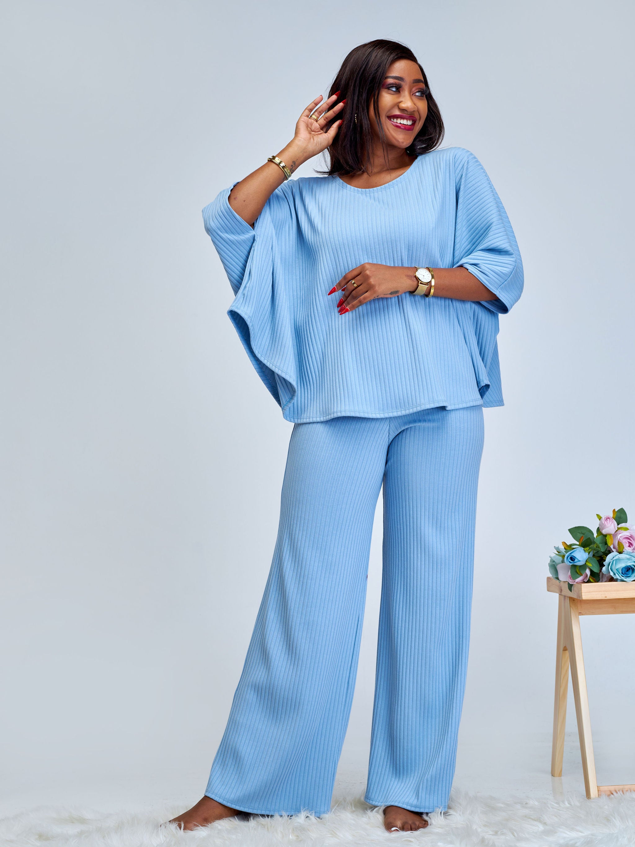 Vivo Amali Round Neck Wide Top - Light Blue