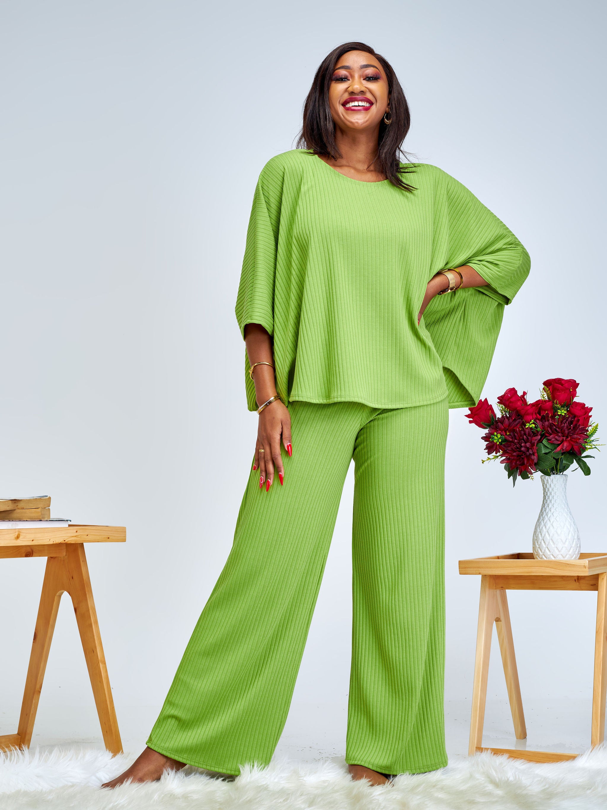 Vivo Amali Round Neck Wide Top - Lime Green