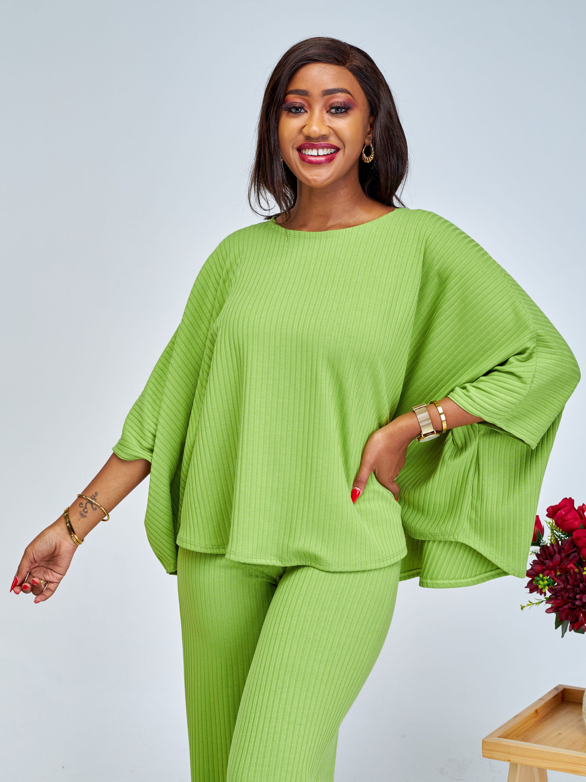 Vivo Amali Round Neck Wide Top - Lime Green