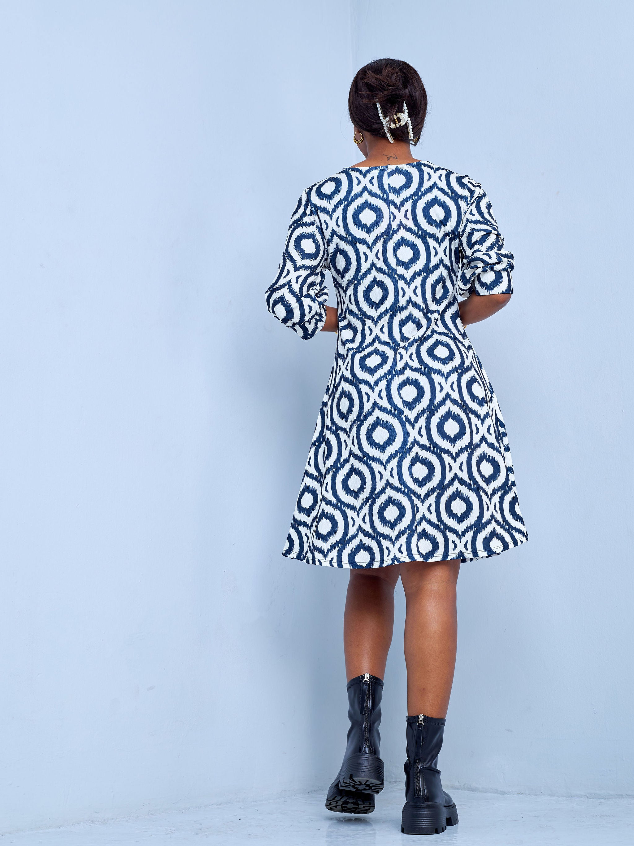 Vivo Amali 3/4 Bishop Sleeve A-line Dress - Off White / Navy Blue Abstract Print