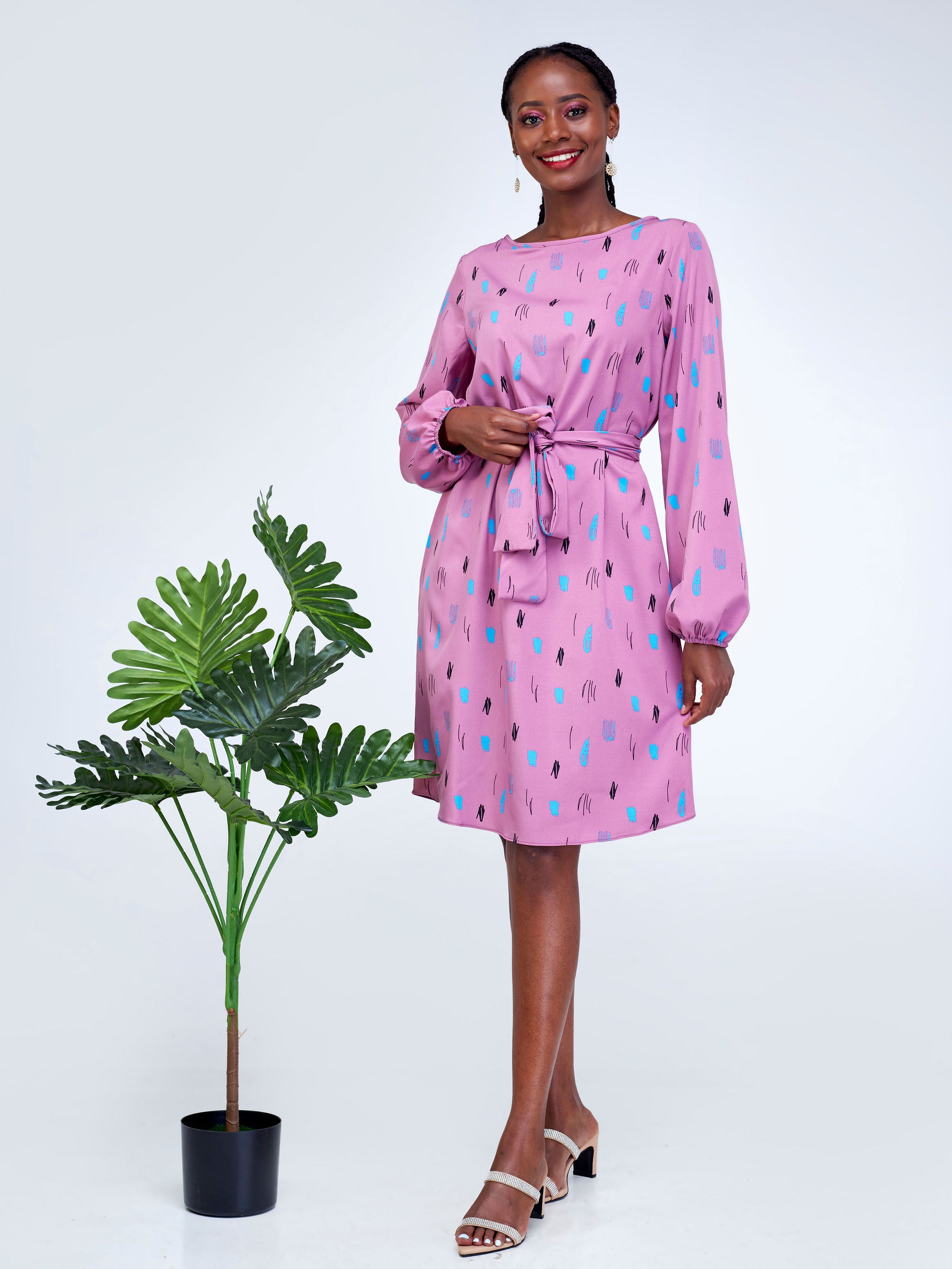 Vivo Zawadi Shift Dress - Pink / Blue Abstract Print