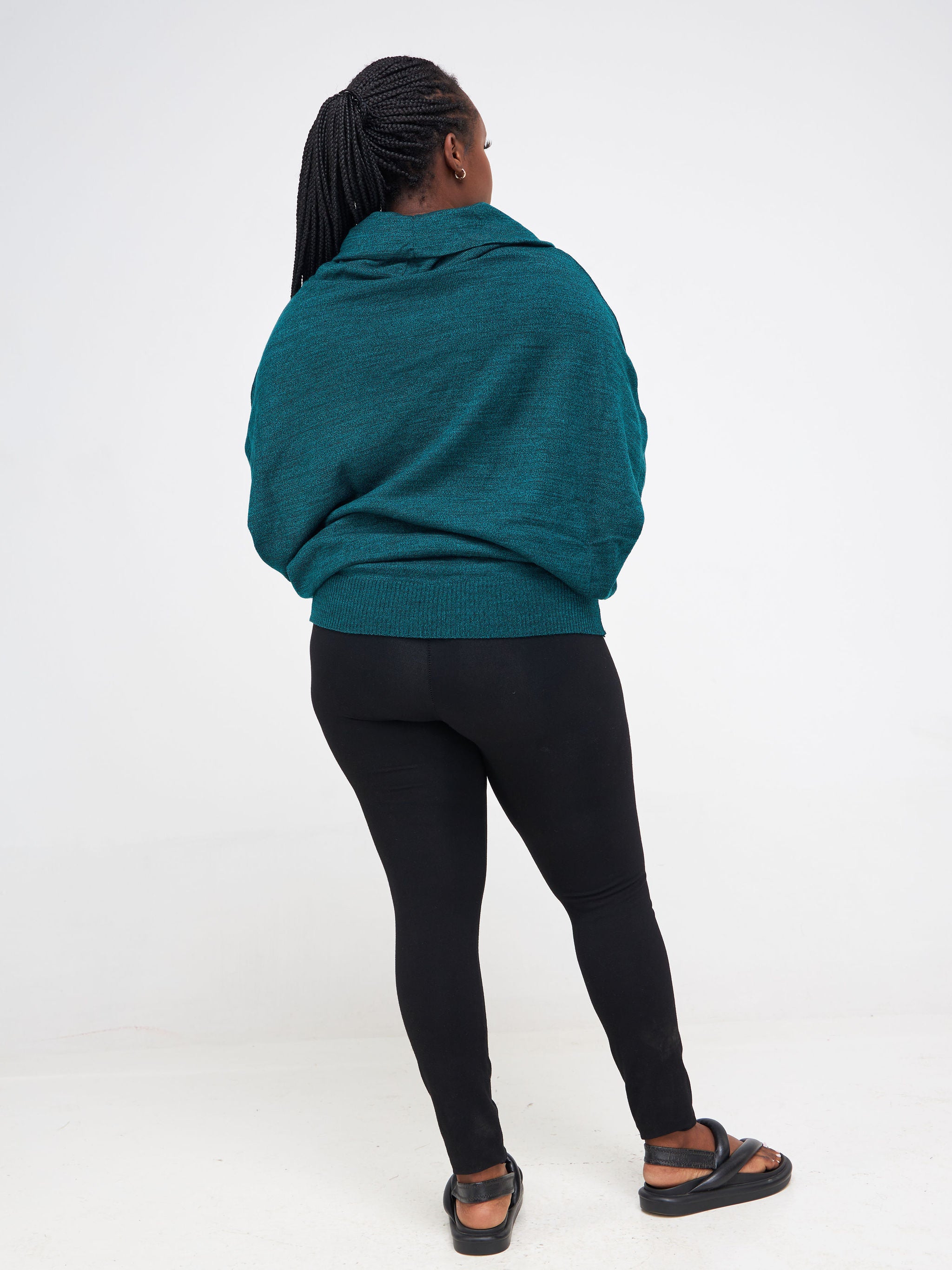 Vivo Basic Short Dolman Sweater - Teal / Black
