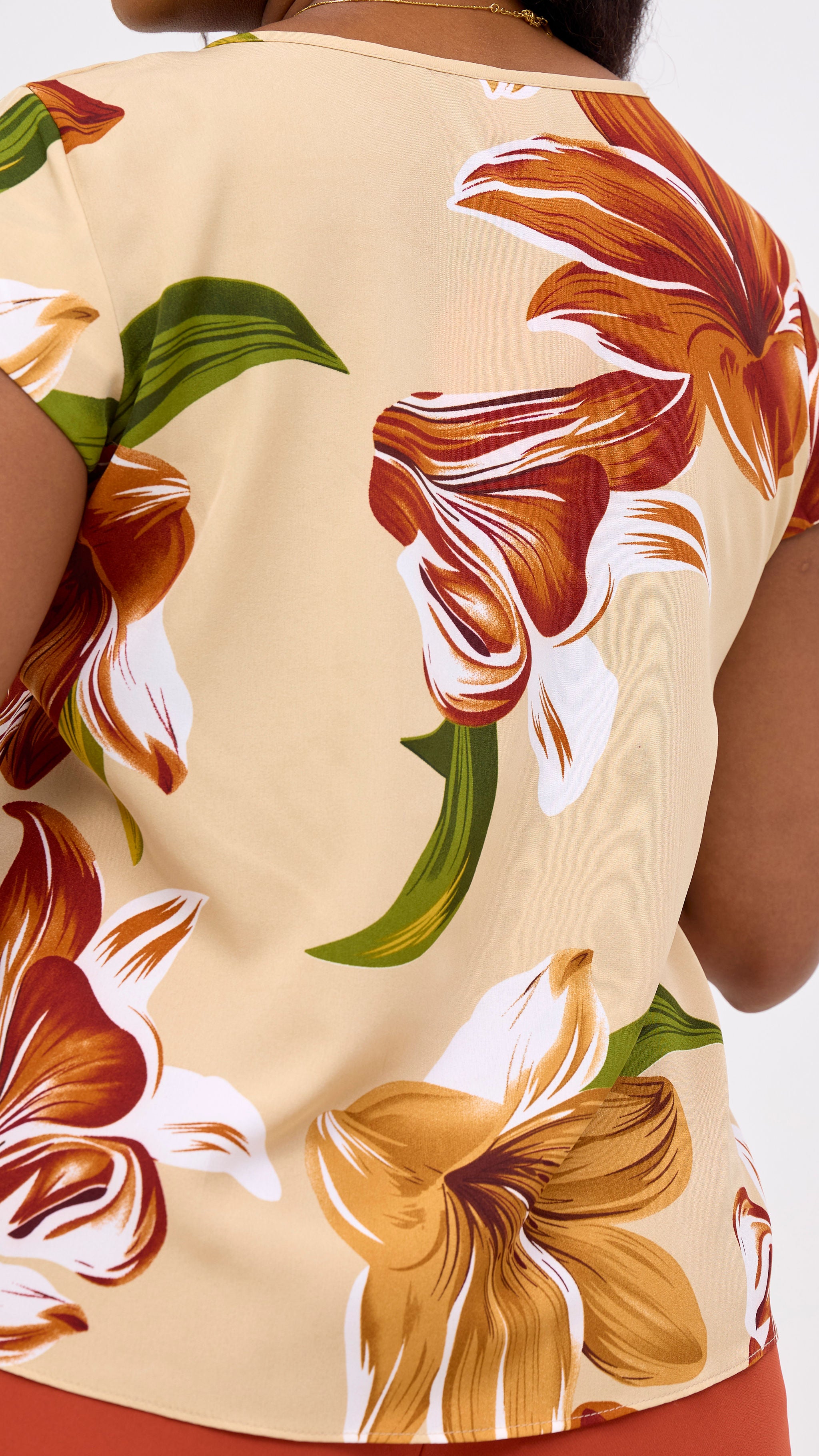 Vivo Basic Crepe Cap Sleeved Top - Green / Rust Print