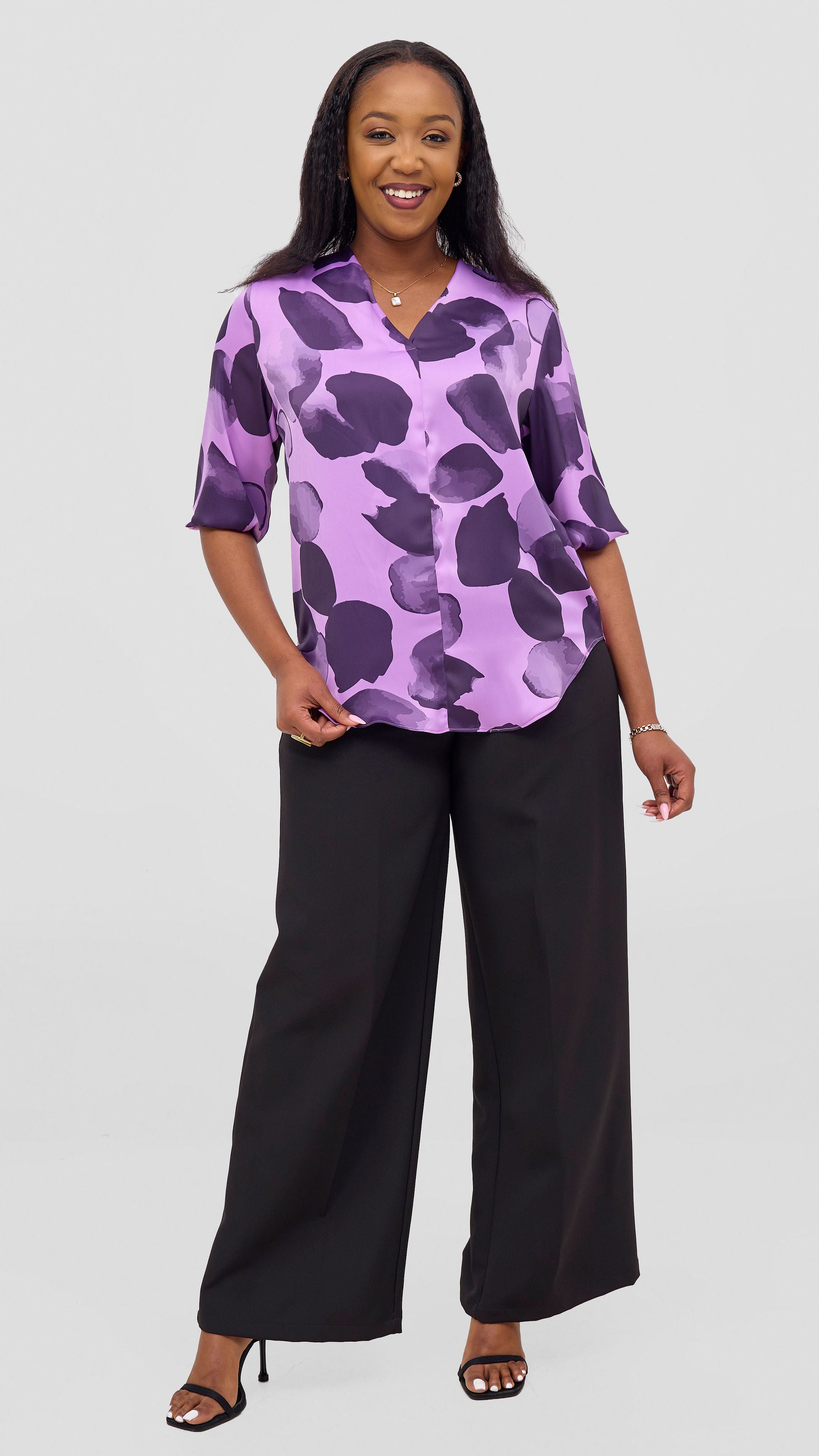 Vivo Dua 3/4 Sleeved V Neck Shirt - Lilac / Eggplant Arisi Print