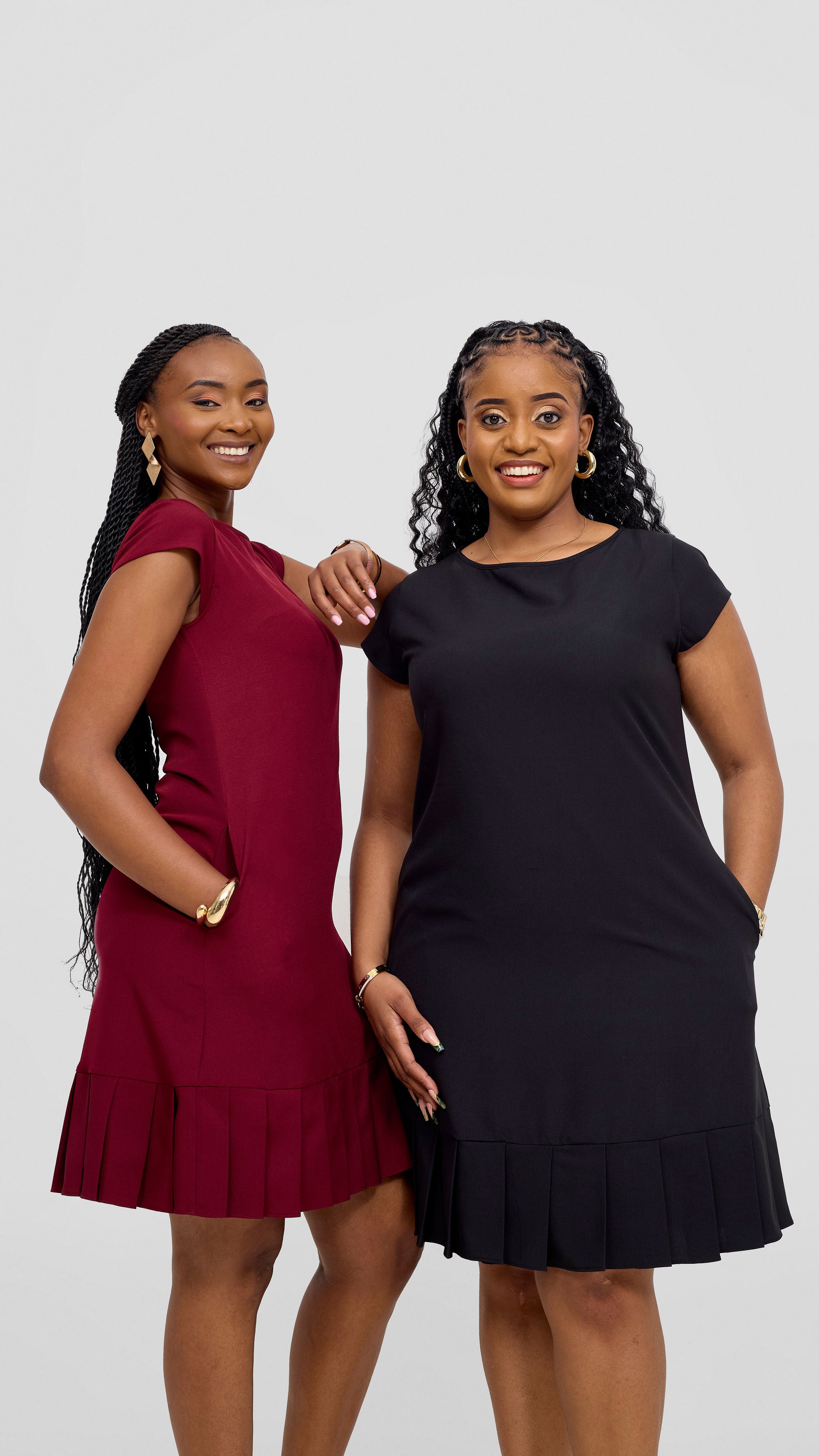 Vivo Diella Pleated Dress - Maroon