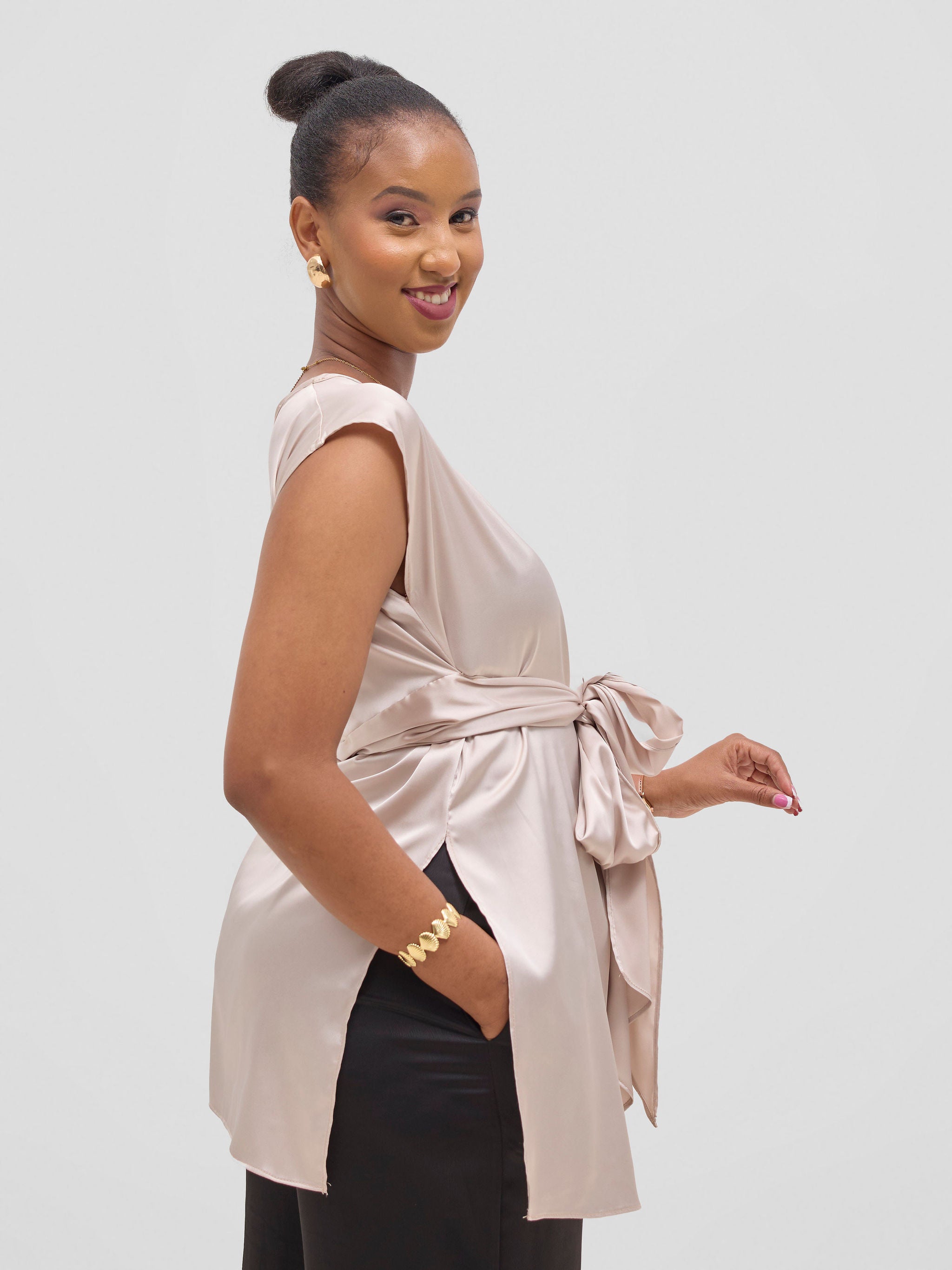 Vivo Yene Front Tie Tunic Top - Champagne