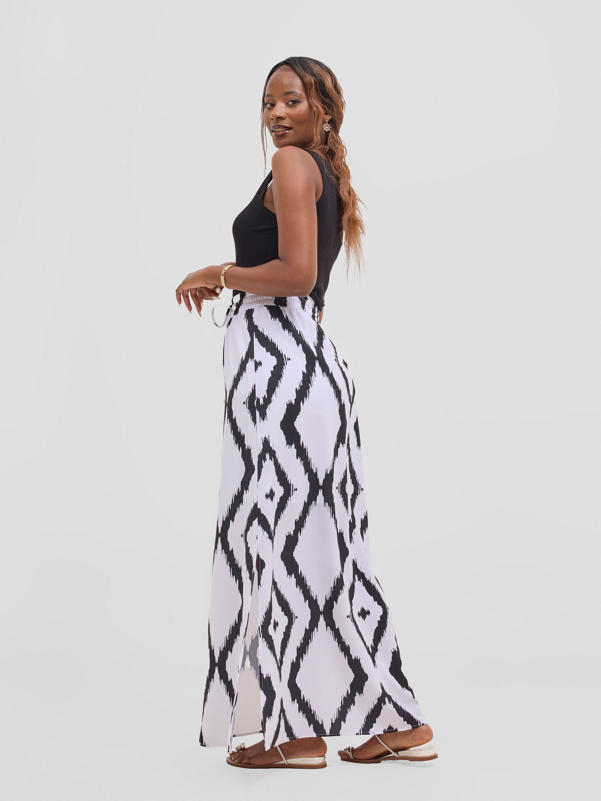 Vivo Seli Maxi Skirt - White / Black Esli Print