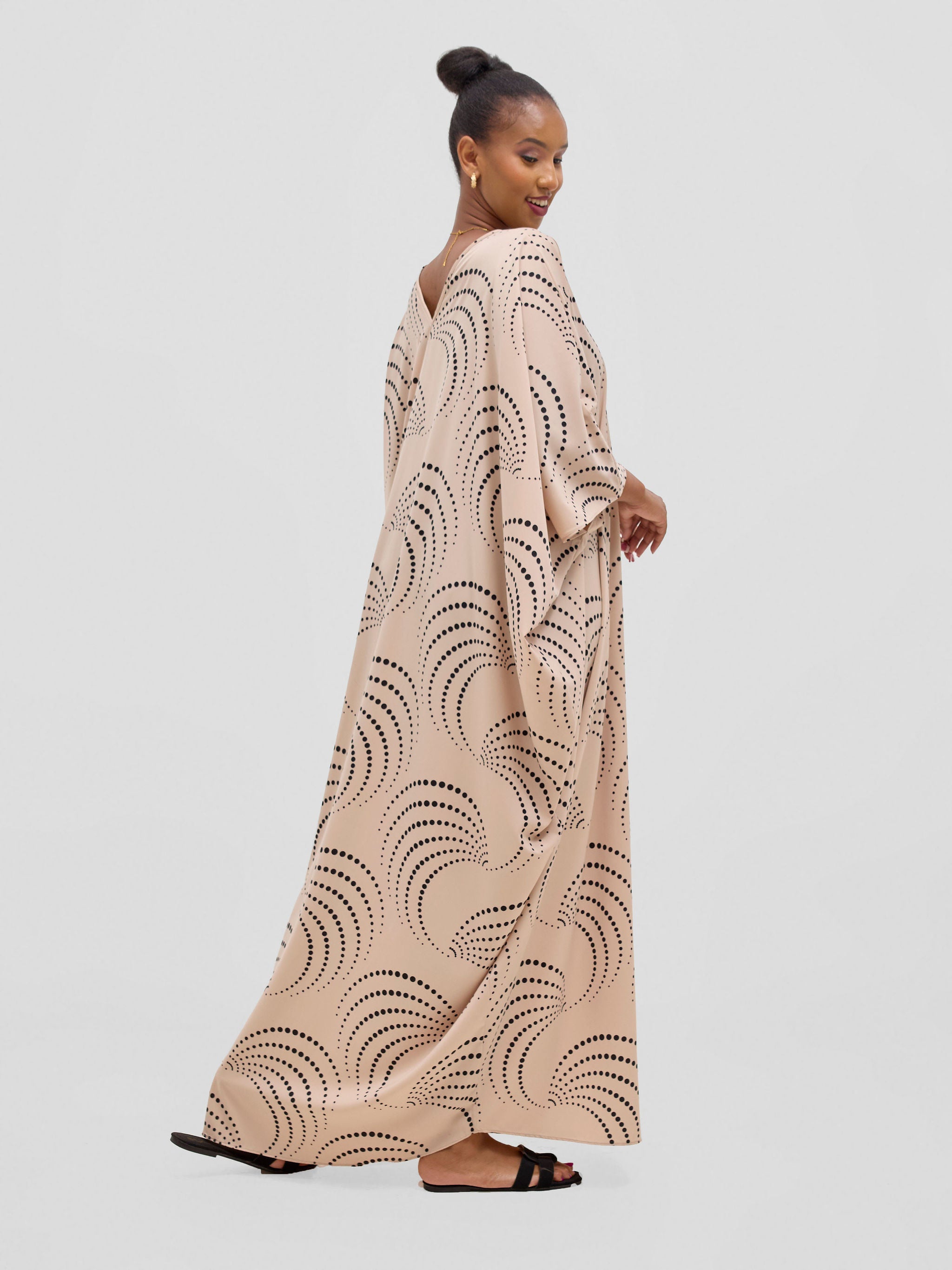 Vivo Ayla Maxi Kaftan Dress - Beige / Black Sinka Print