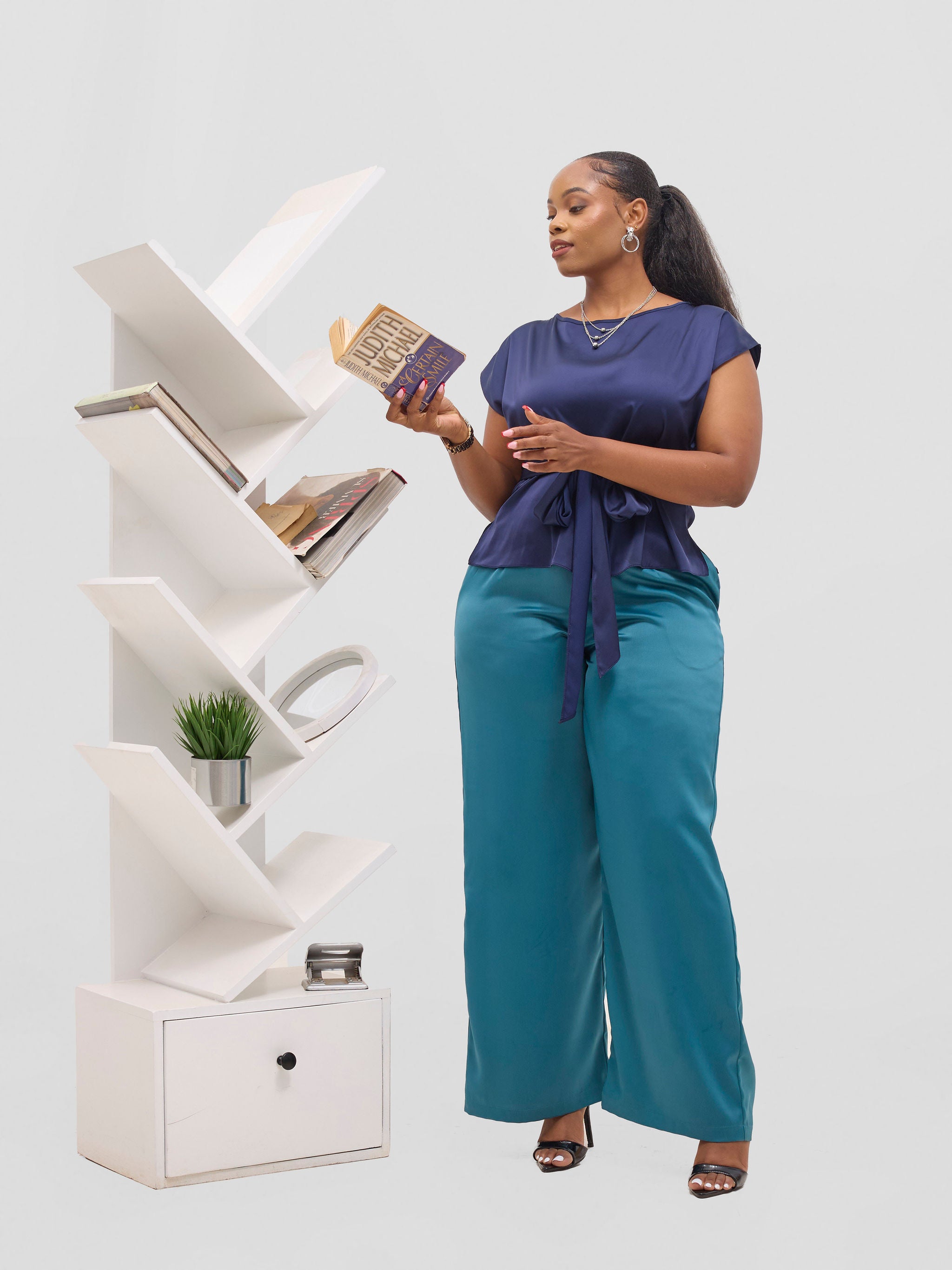 Vivo Yene Front Tie Top - Navy Blue