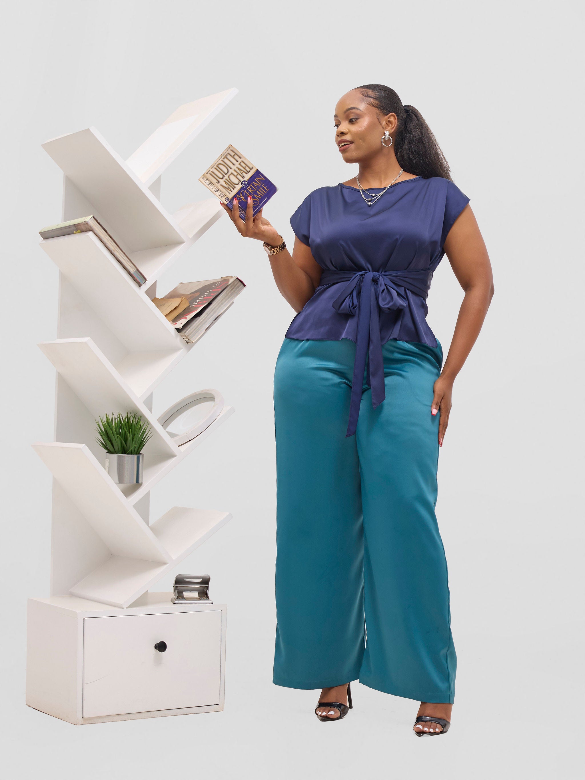 Vivo Yene Front Tie Top - Navy Blue