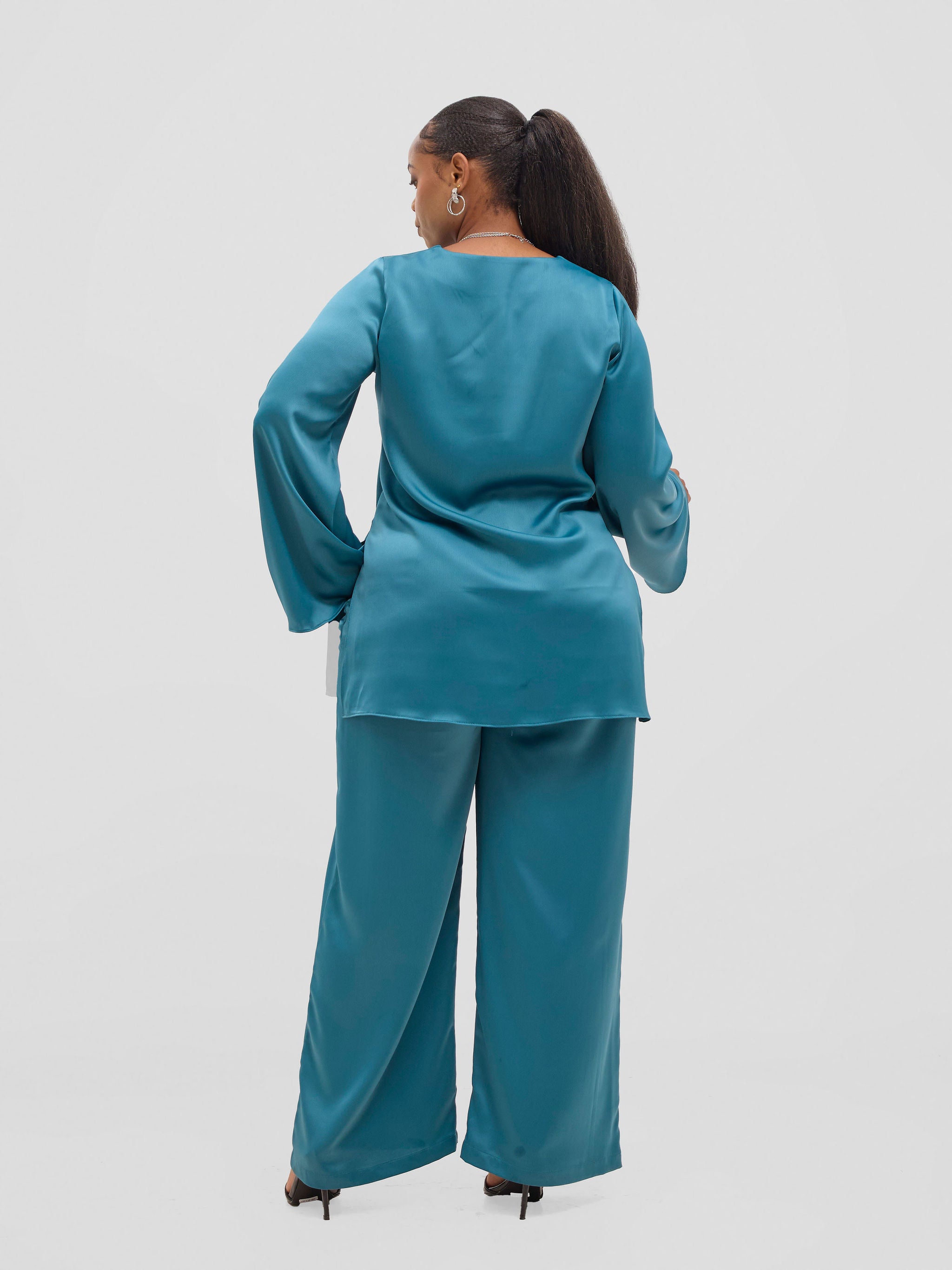 Vivo Yene High Slit Tunic Top - Light Teal