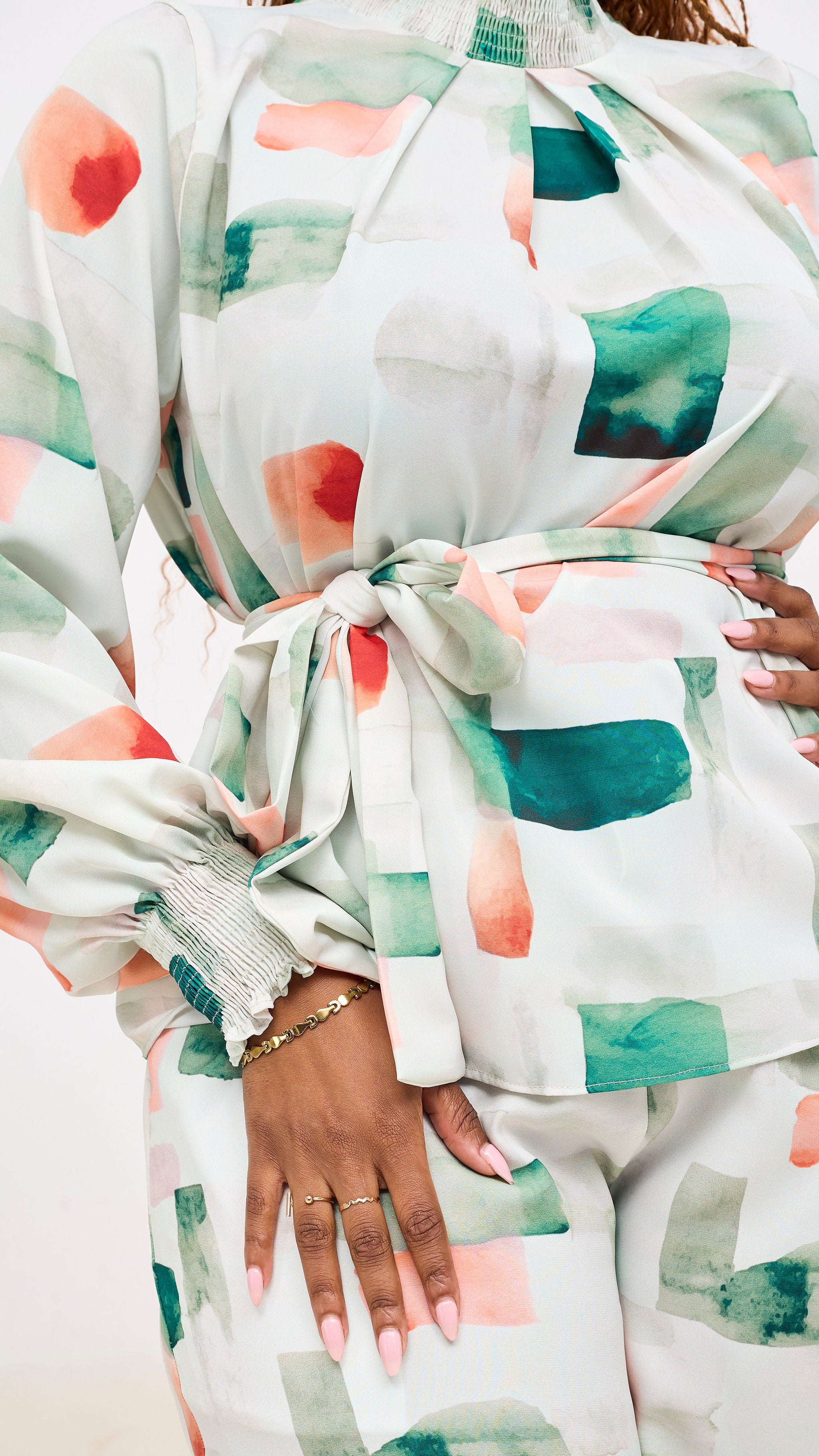 Vivo Ayah Bishop Sleeve Mock Neck Top - Green / Peach Zani Print