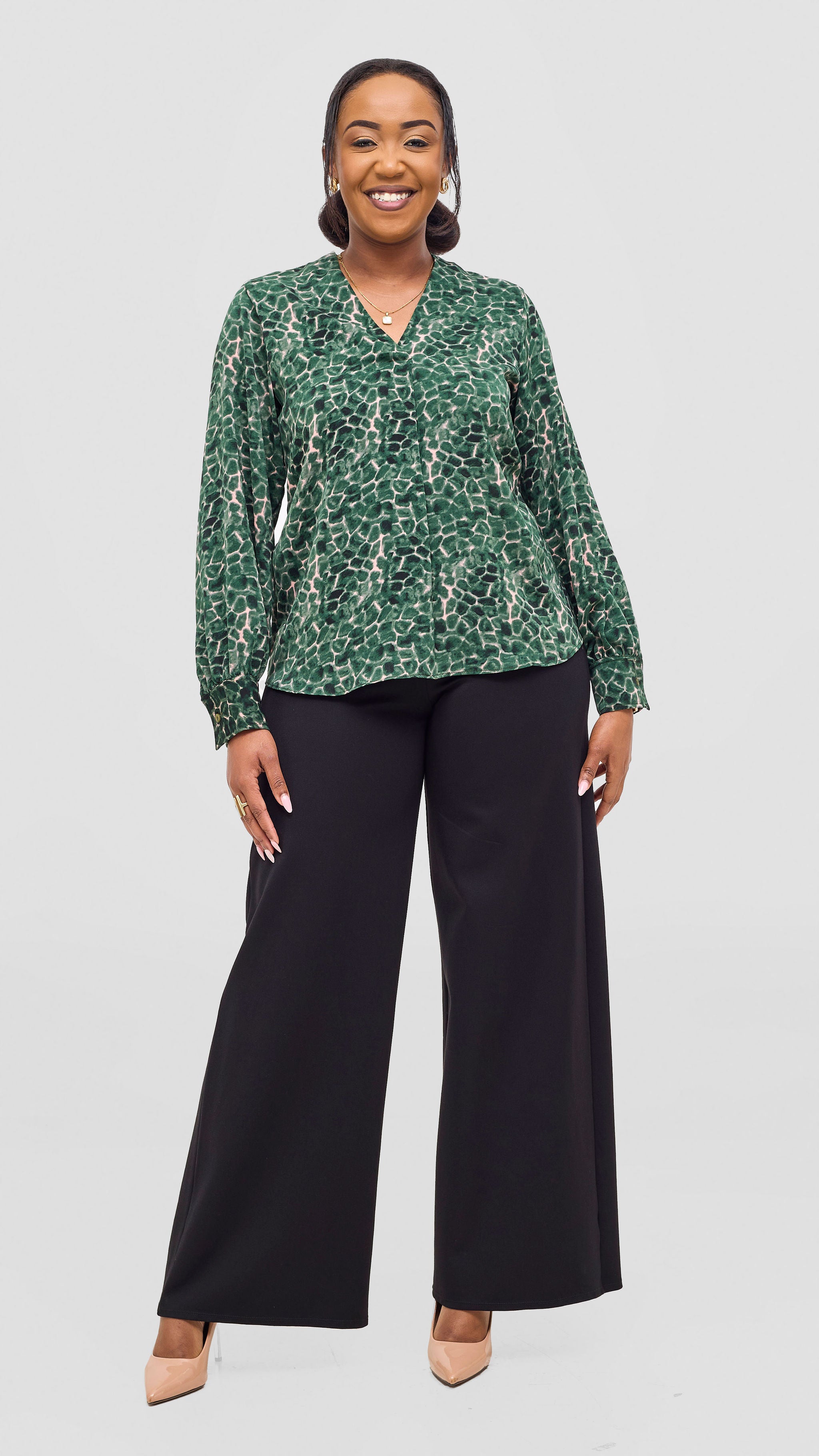 Vivo Ajani V-Neck Top - Green / Pink Print