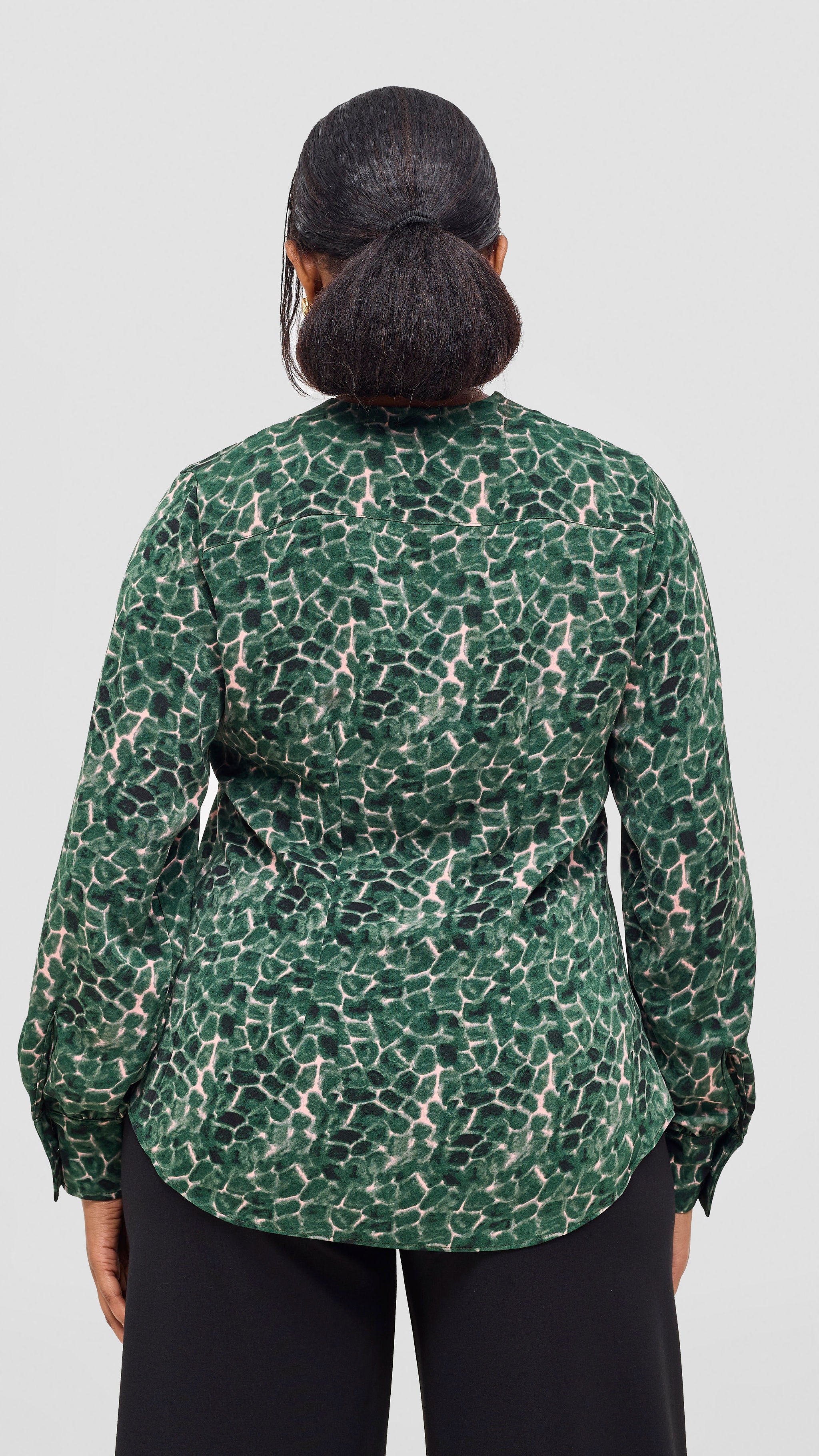 Vivo Ajani V-Neck Top - Green / Pink Print