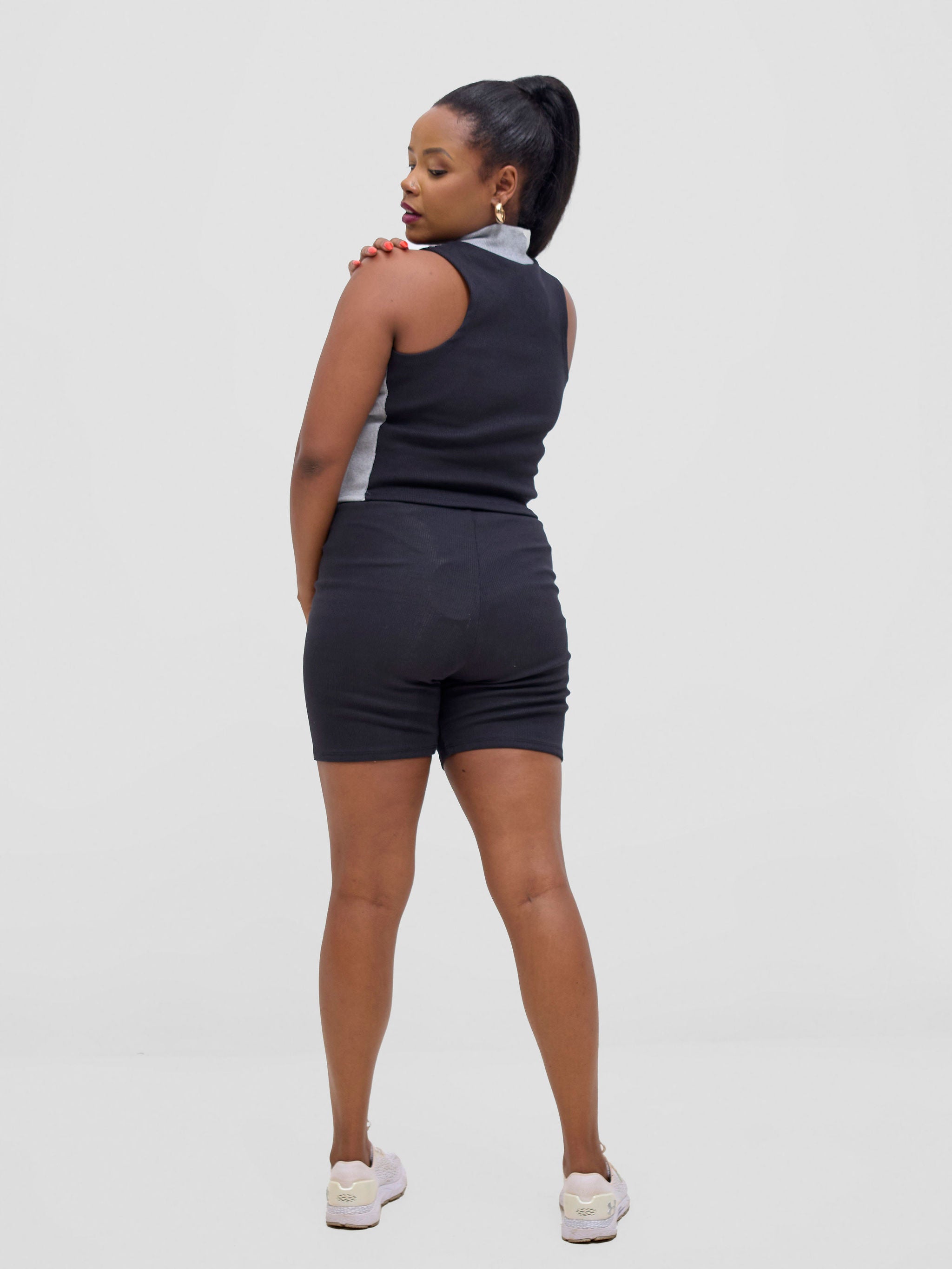 Zoya Vasha  Sleeveless Turtleneck Top - Black / Grey