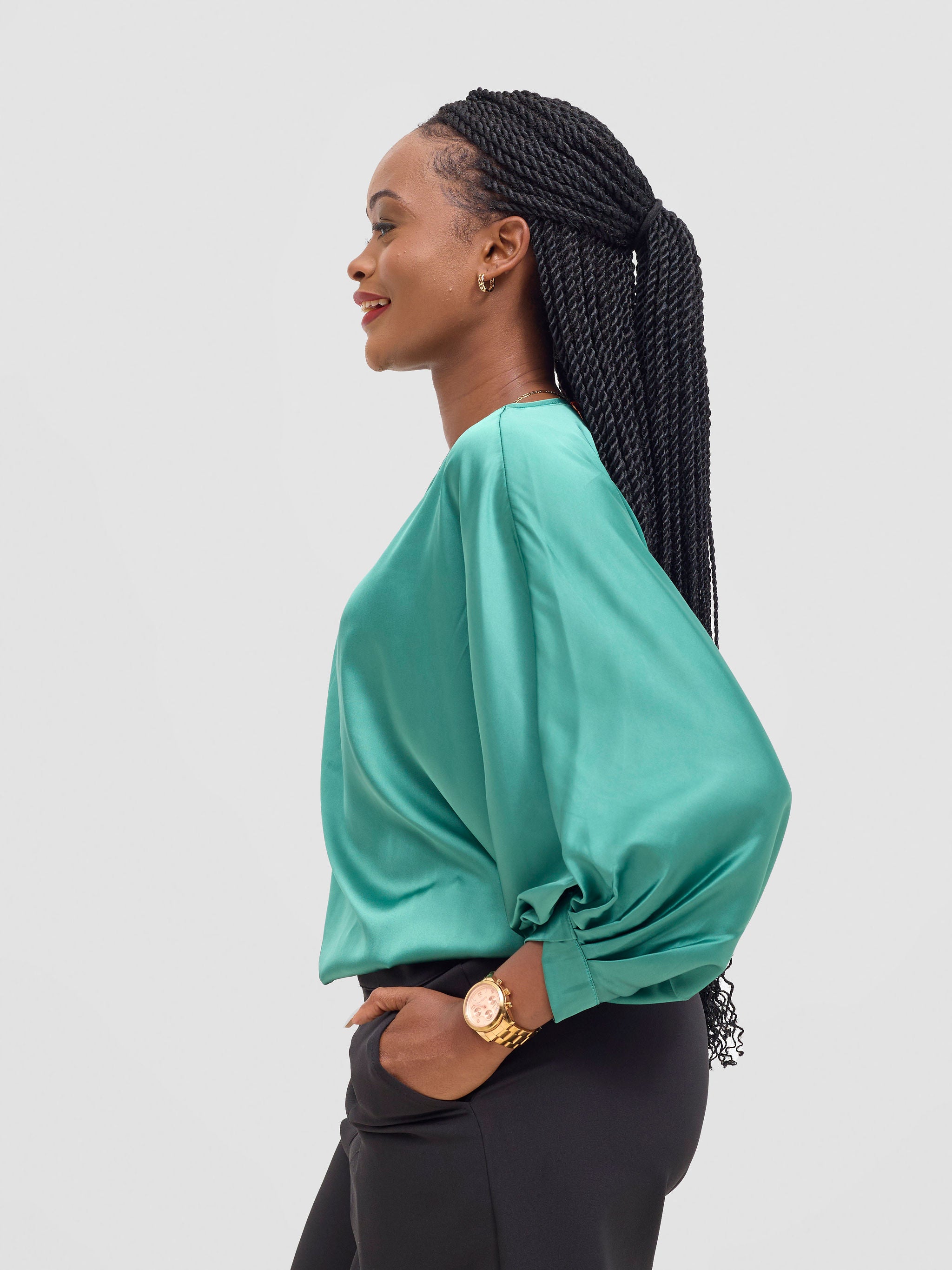 Vivo Sawari Crossed Cuff Batwing Top - Dusty Green