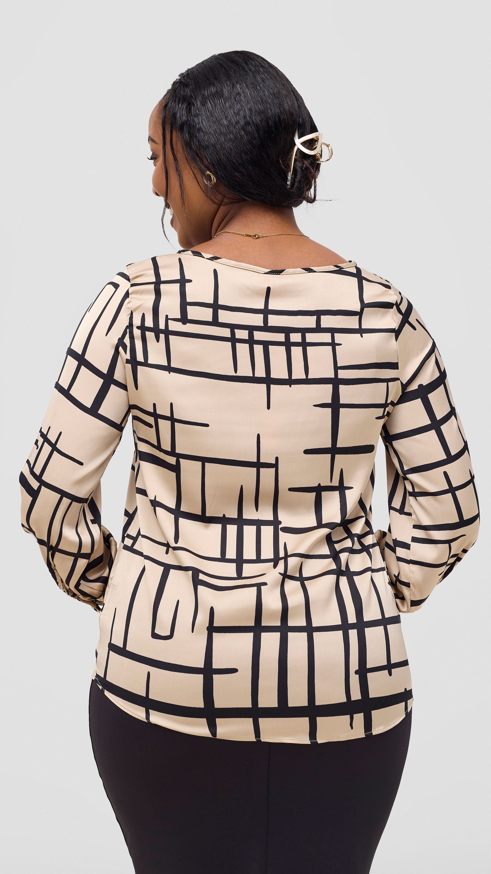 Vivo Tatili Bishop Long Sleeve Top - Black / Beige Print