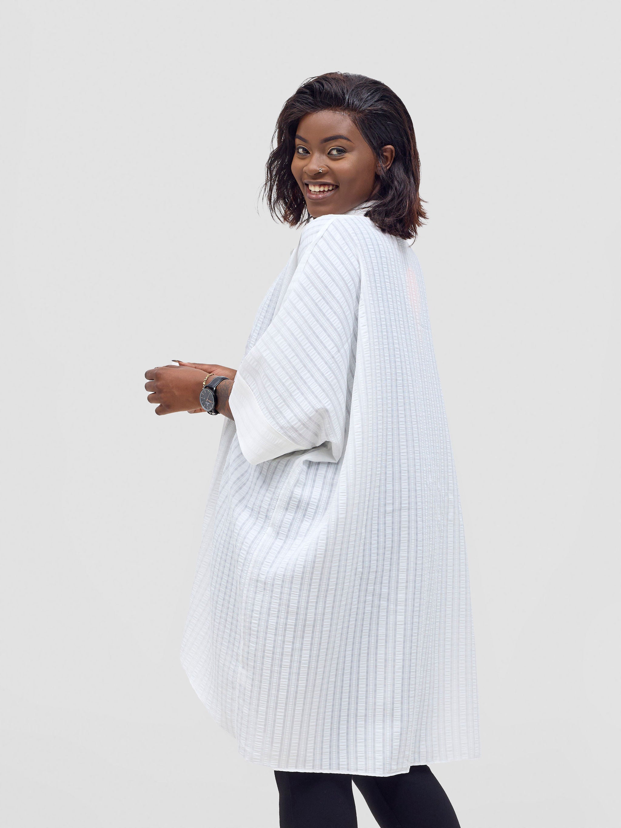 Vivo Mistari 3/4 Sleeve  V - Neck Collared Tunic Top -  White Textured