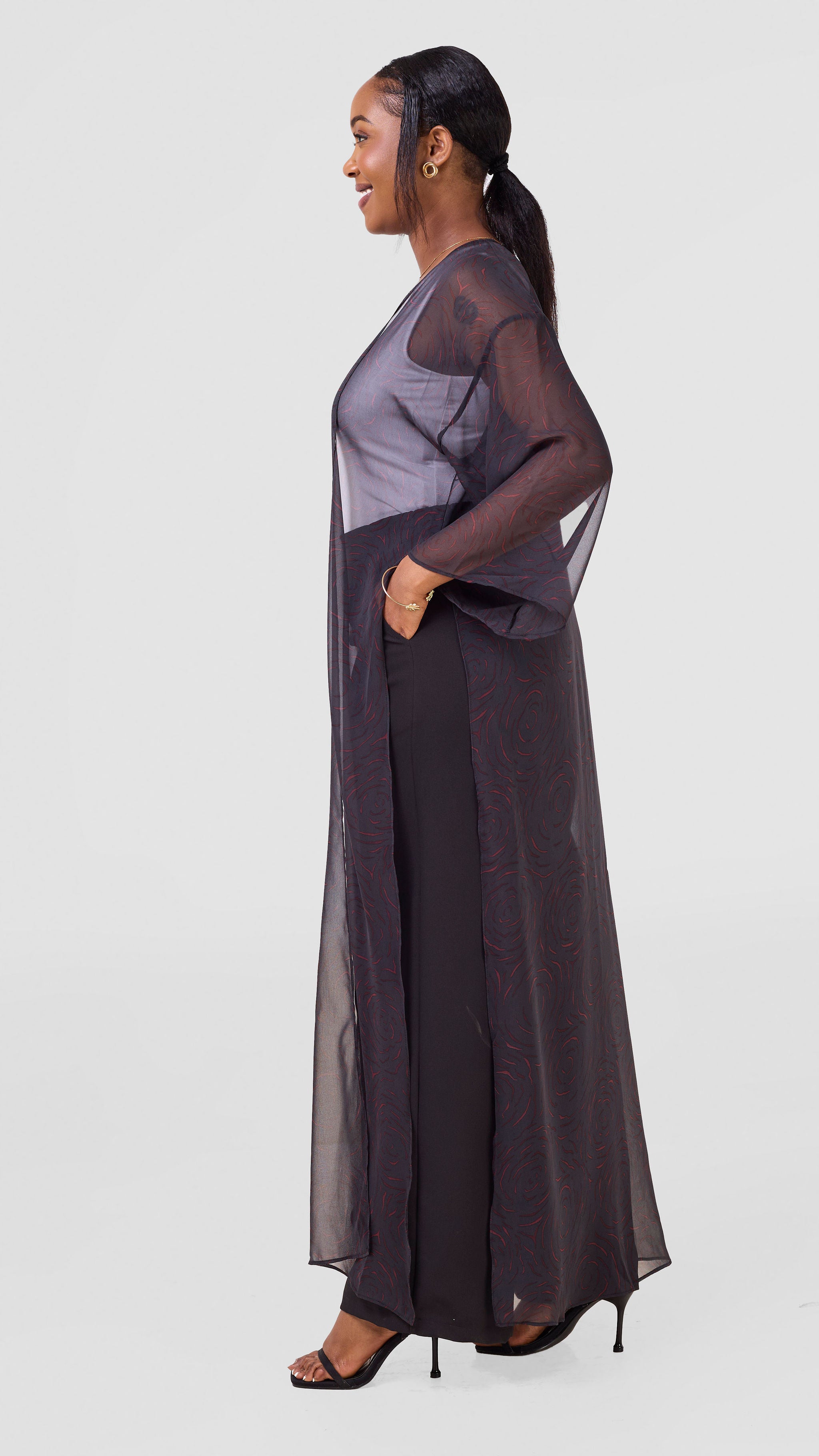 Vivo Nandi High Slit Kimono - Black / Red Print