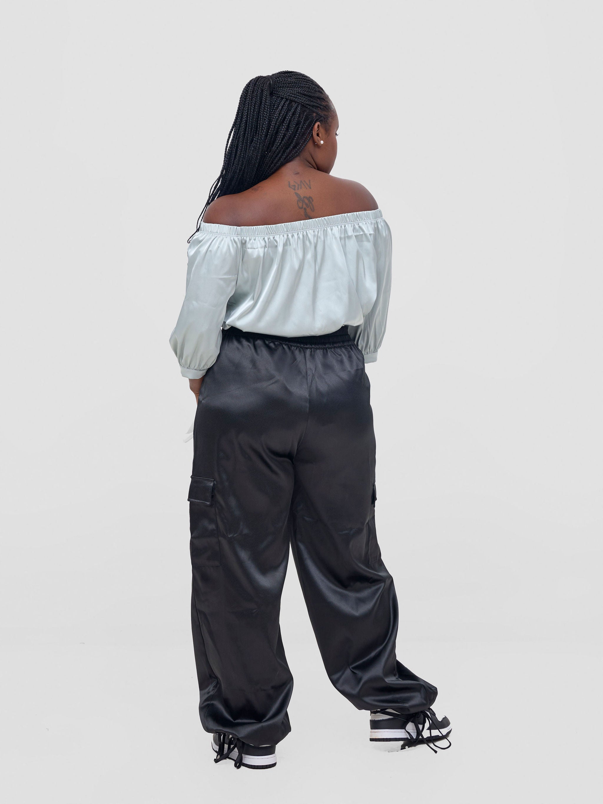 Zoya Nia Off Shoulder Puff Sleeve Top - Light Grey