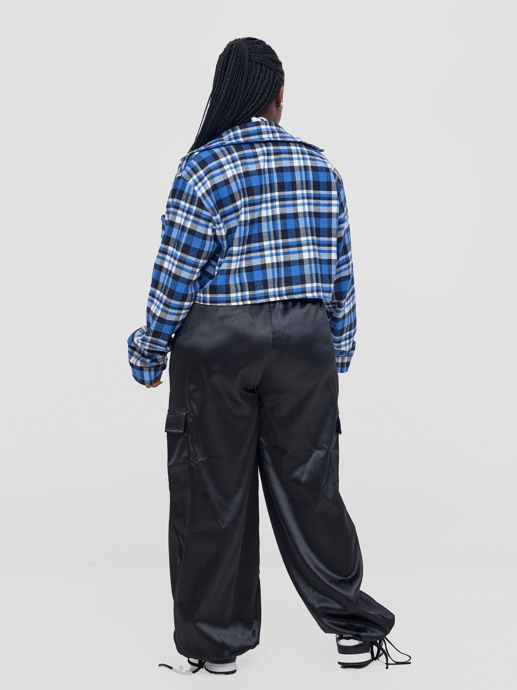 Zoya Aridi Cropped Jacket - Navy / Blue