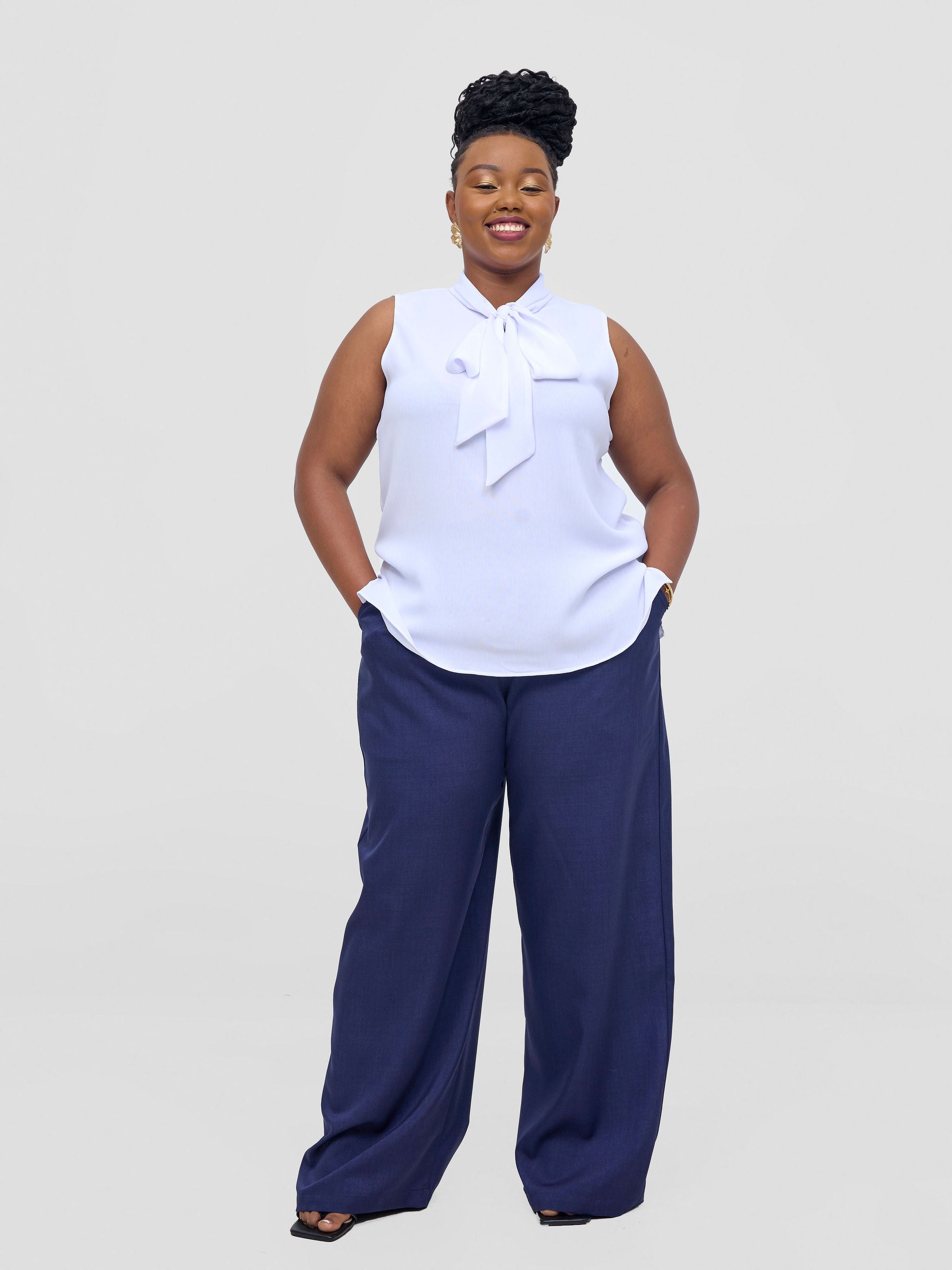 Vivo Niari straight leg Pants - Navy