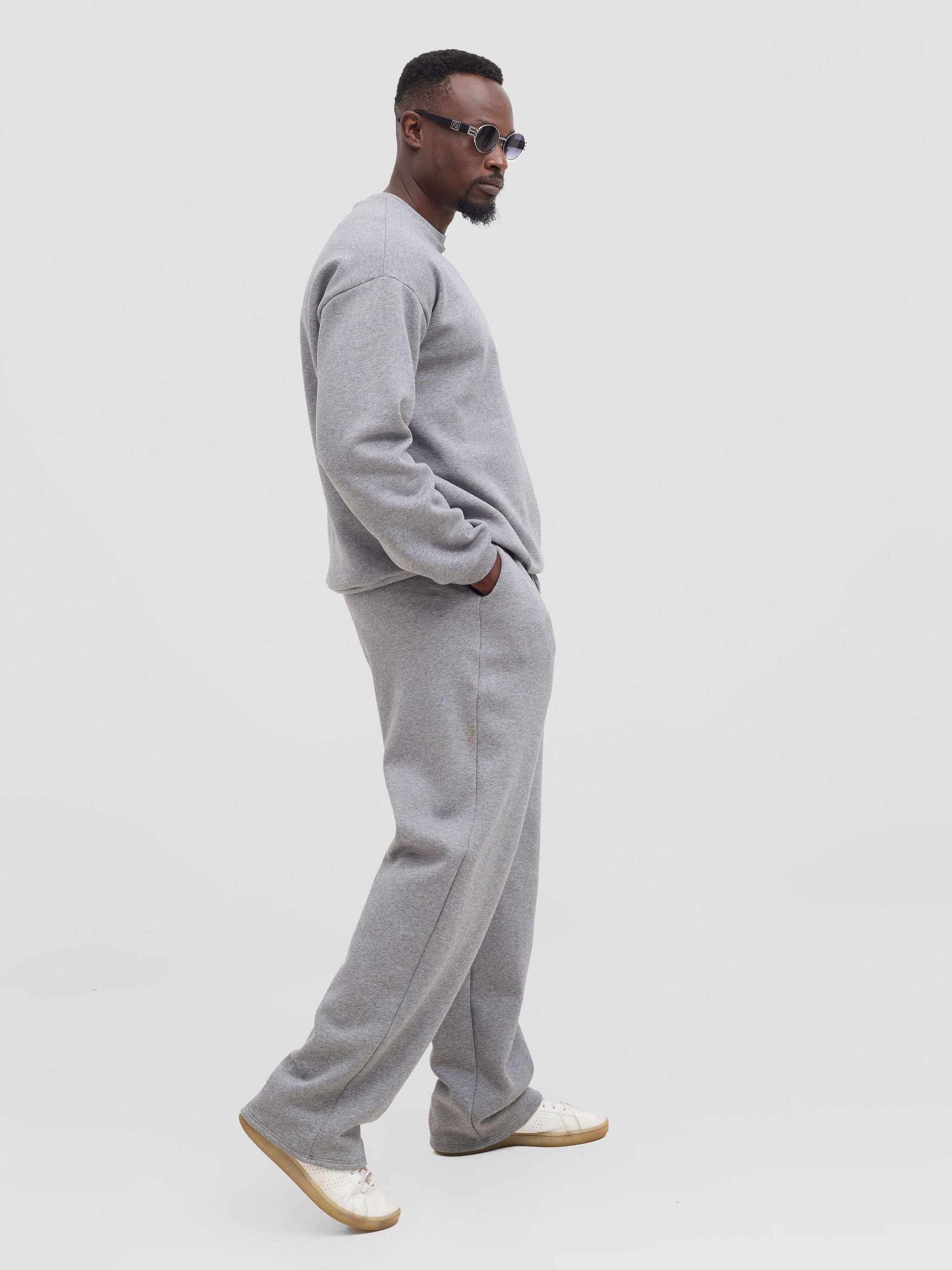 Zoya Yuni Men's Sweatshirt - Grey